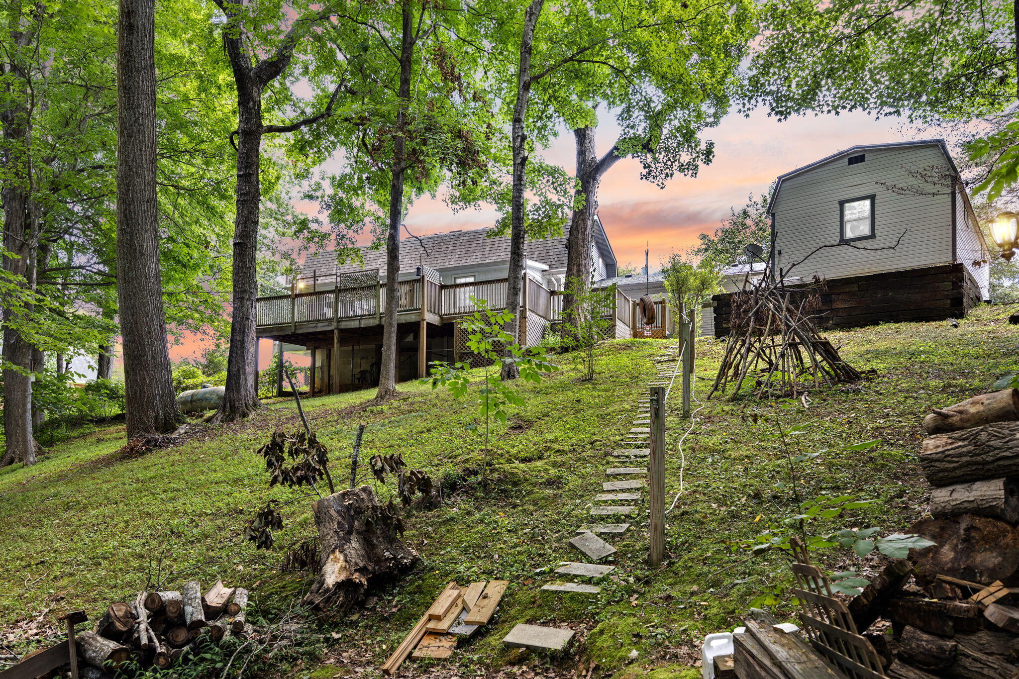 158 Enchanted Drive Property Photo 9