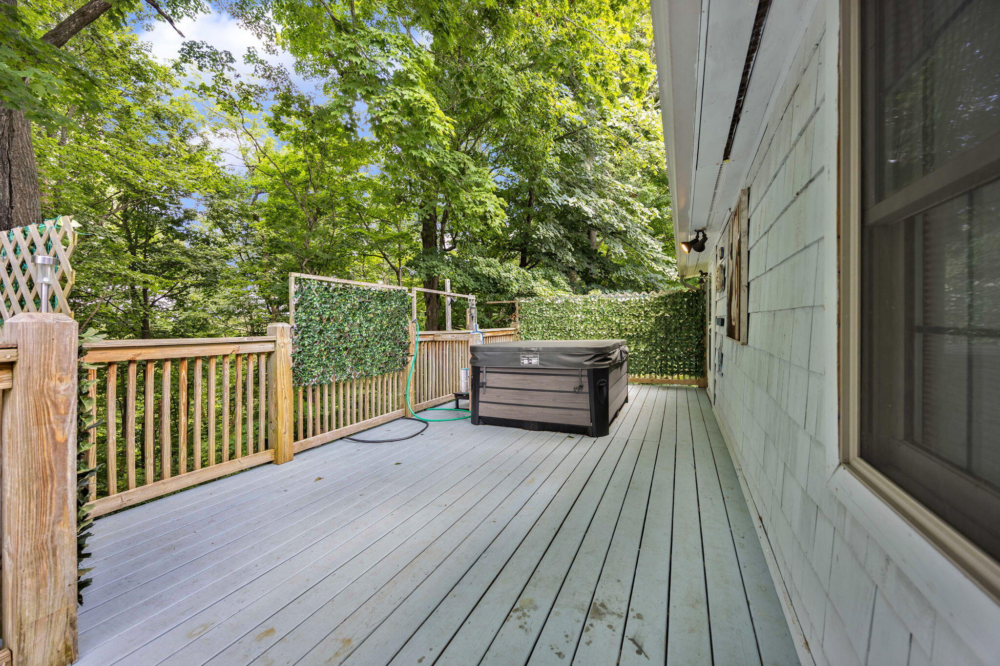 158 Enchanted Drive Property Photo 12