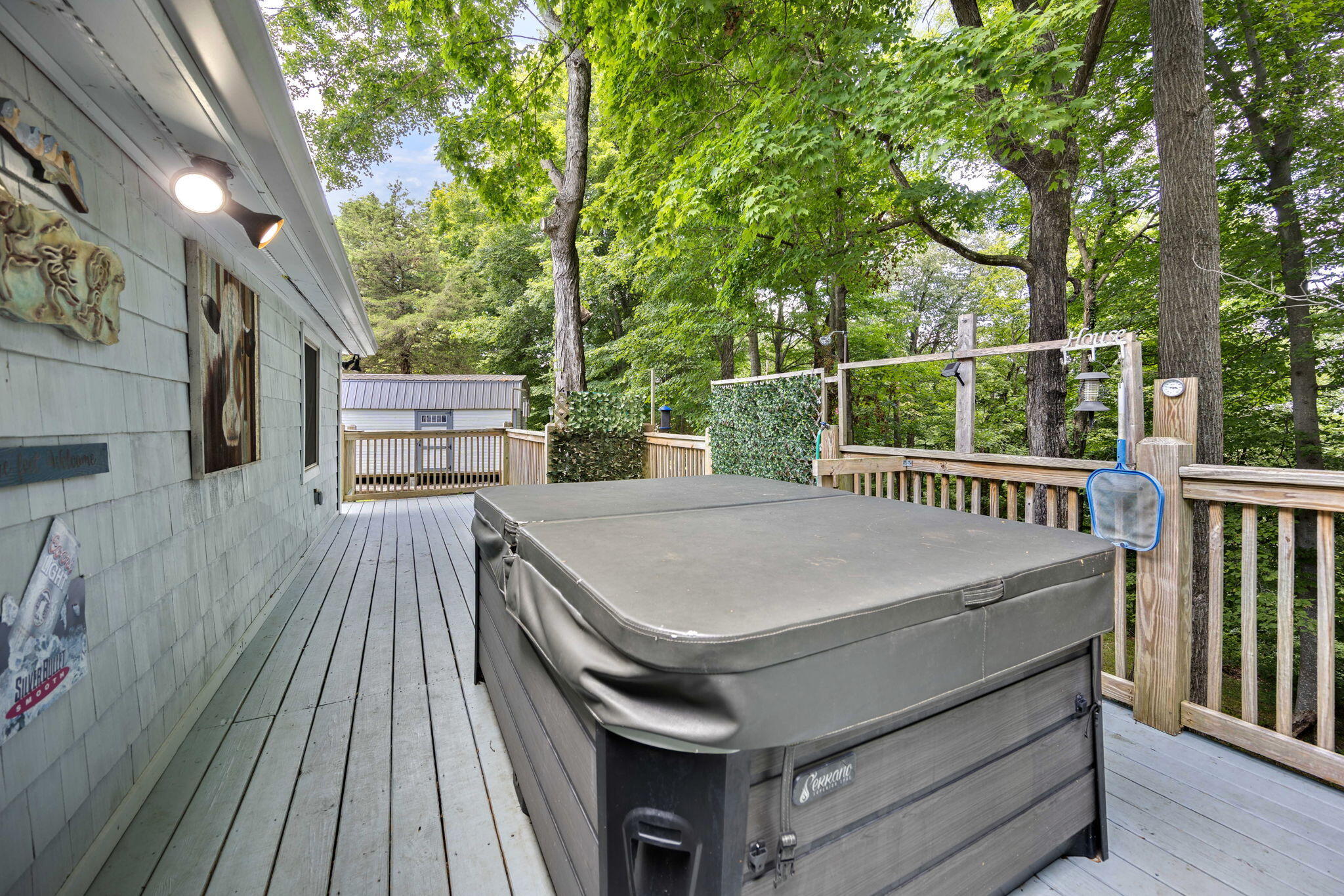 158 Enchanted Drive Property Photo 13