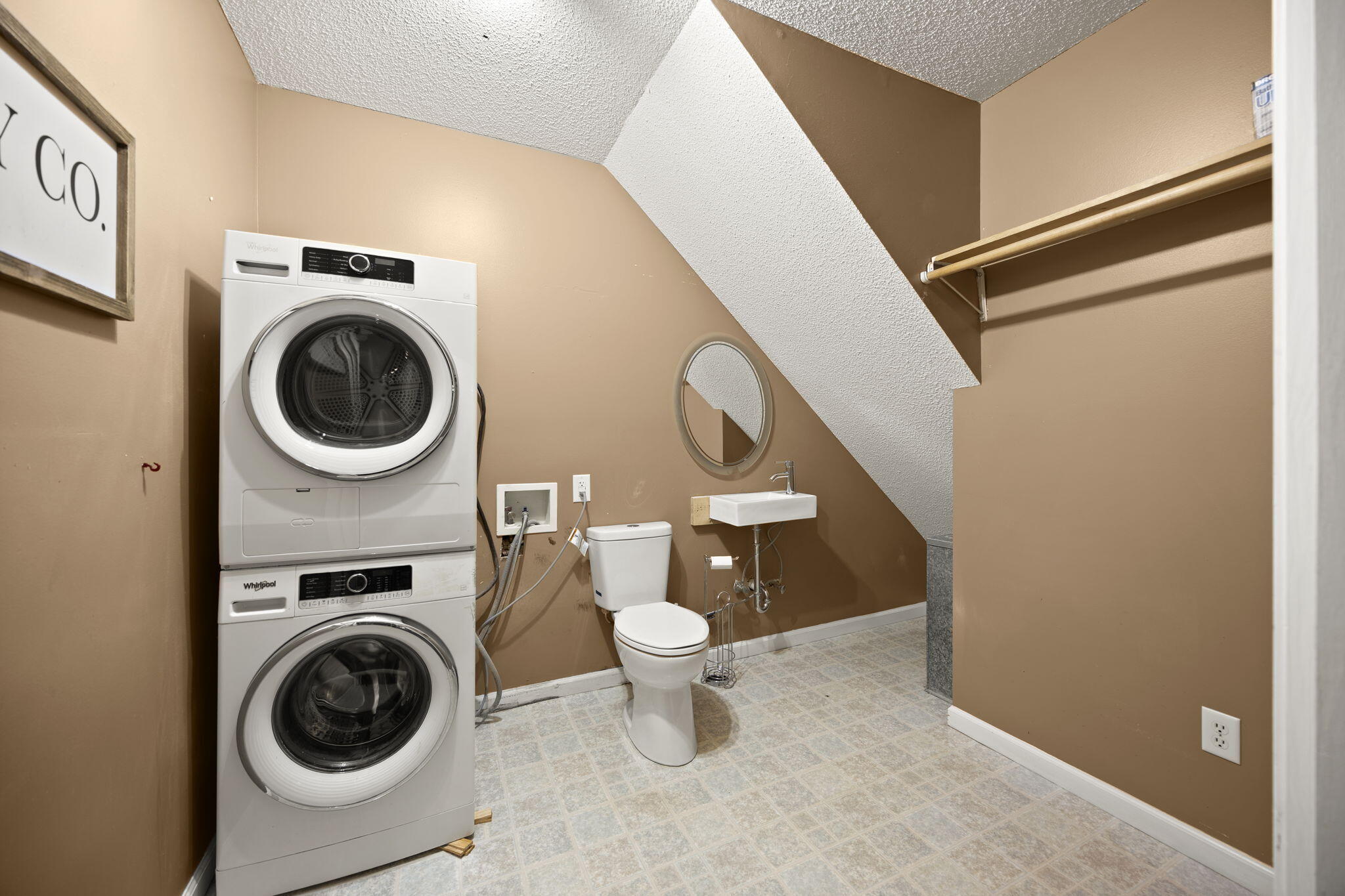 158 Enchanted Drive Property Photo 29
