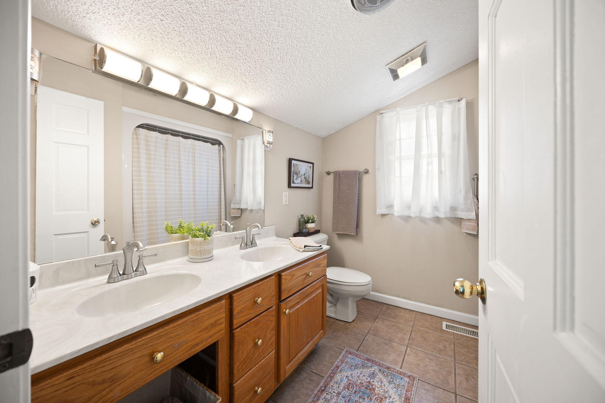 158 Enchanted Drive Property Photo 39