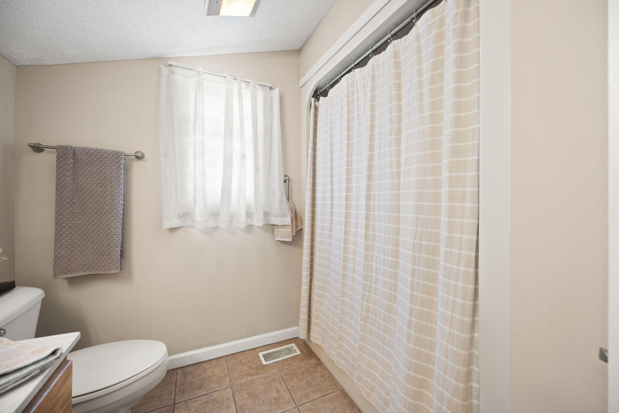 158 Enchanted Drive Property Photo 40