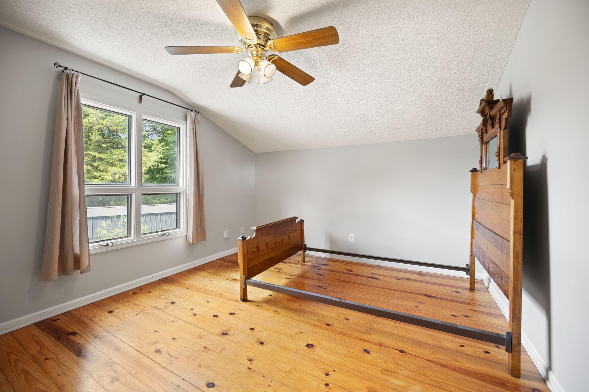 158 Enchanted Drive Property Photo 41