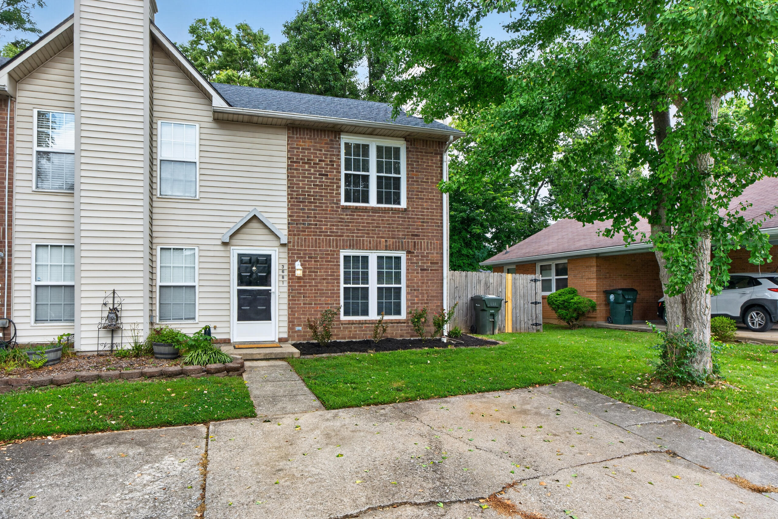3681 Arbor Drive Property Photo 1