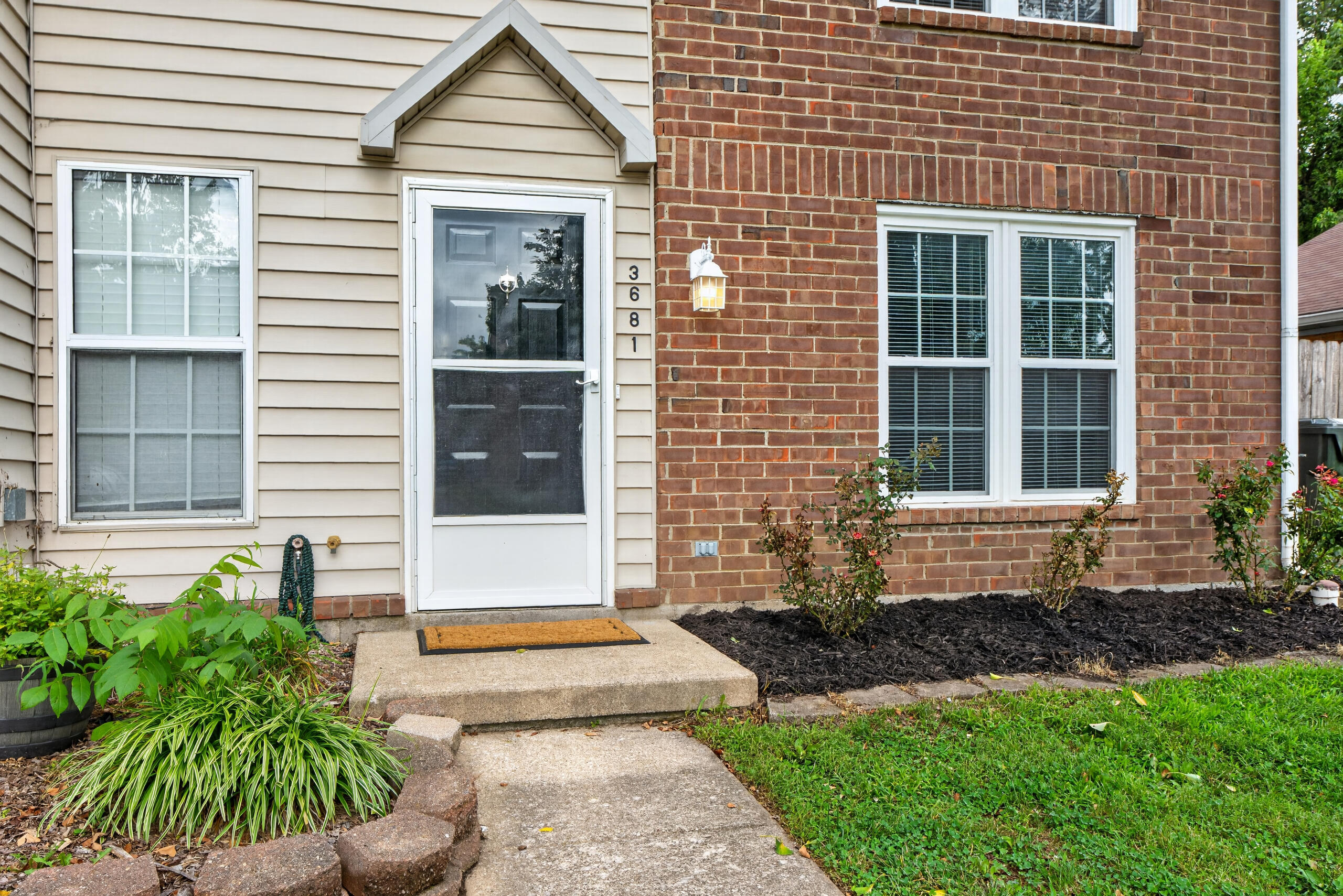 3681 Arbor Drive Property Photo 3