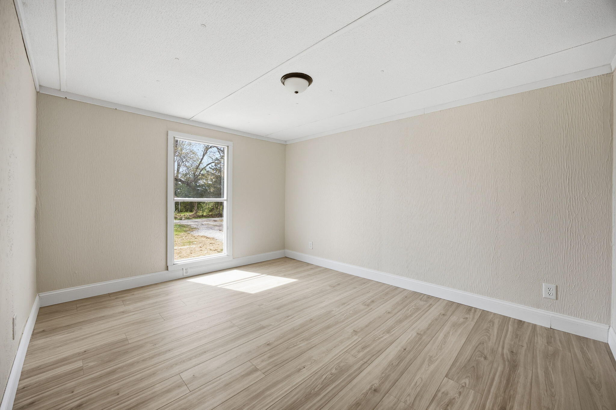404 Ore Mines Road Property Photo 20