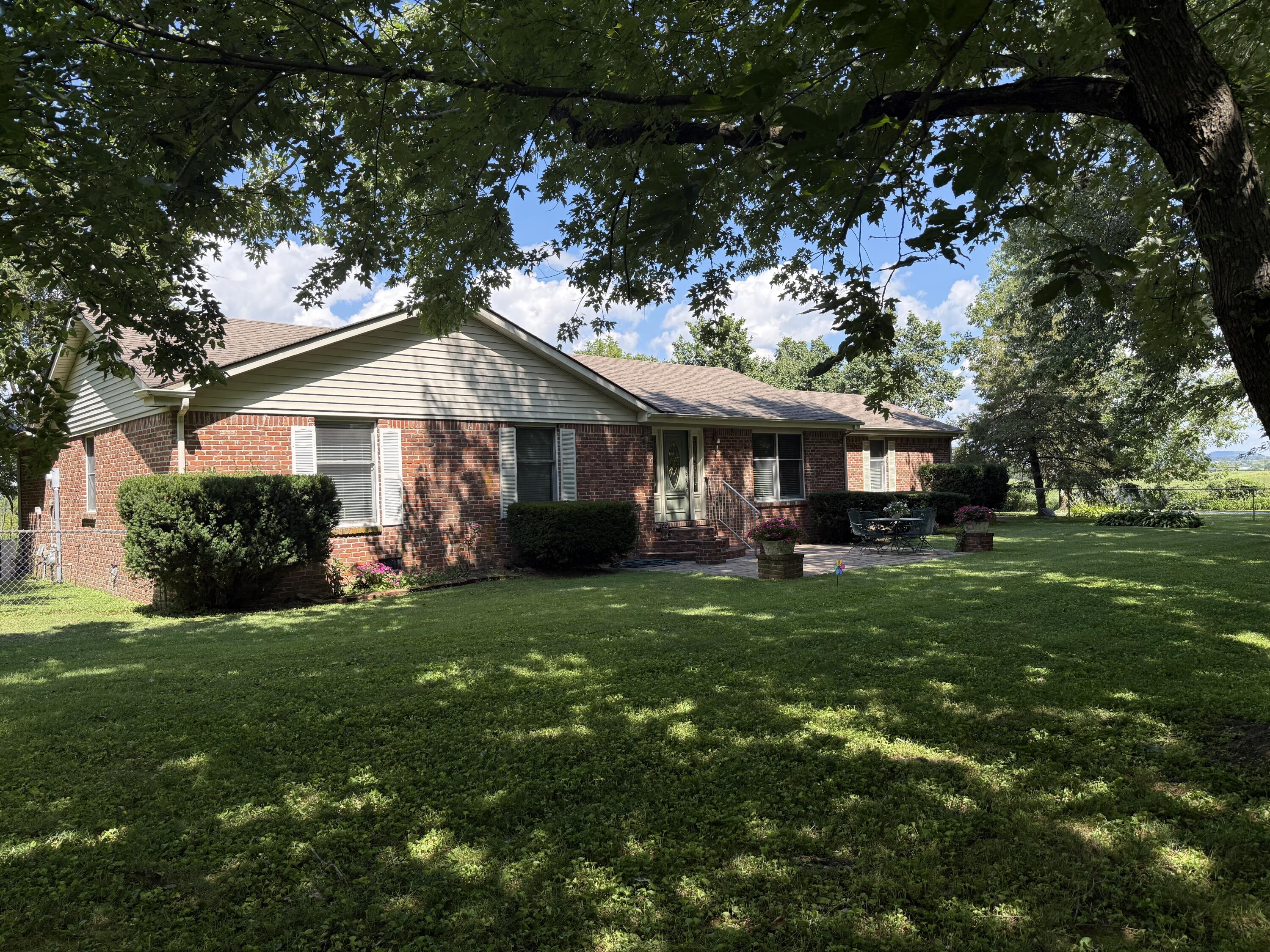 297 White Station Road Property Photo 4