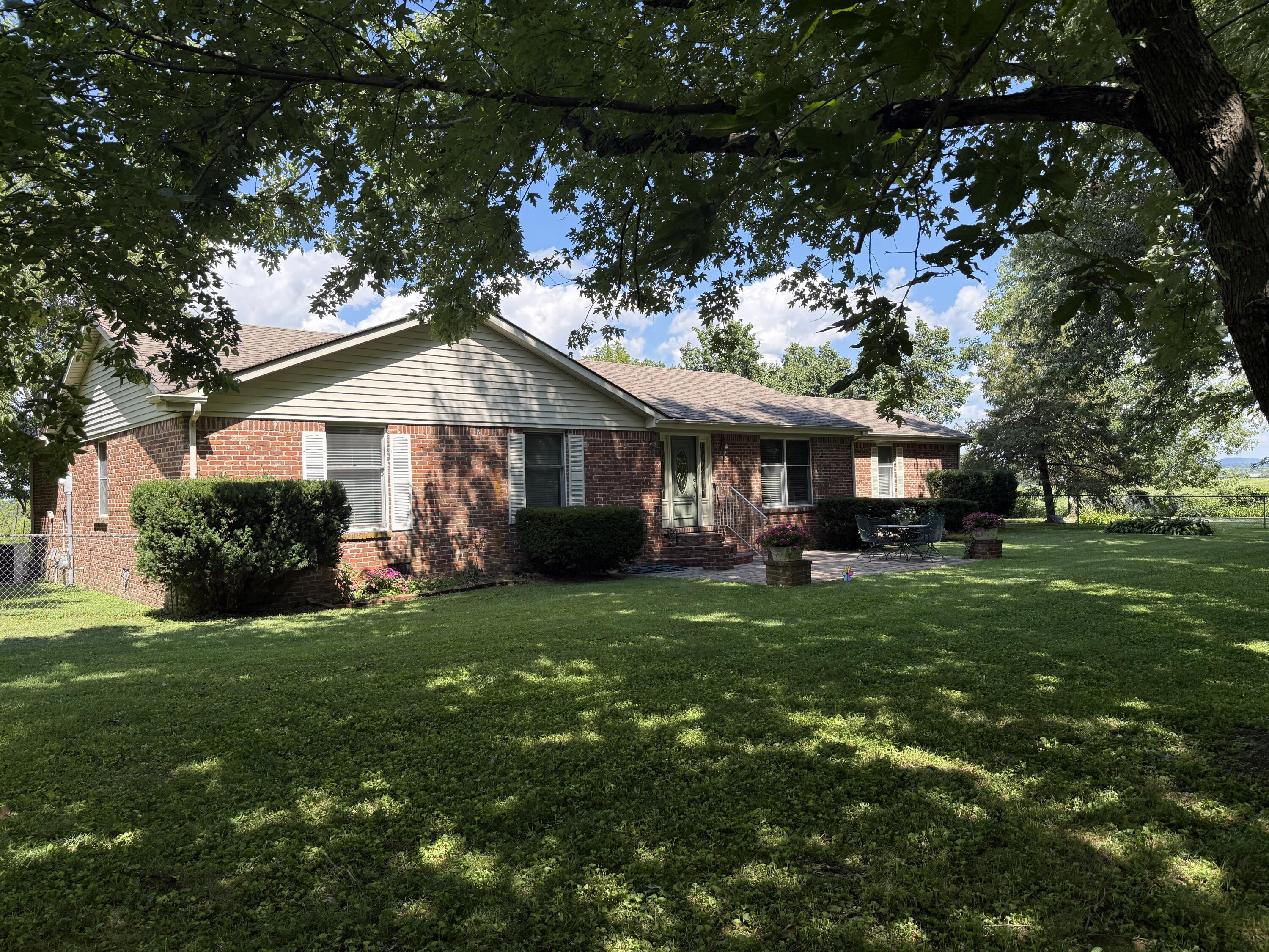 297 White Station Road Property Photo 6