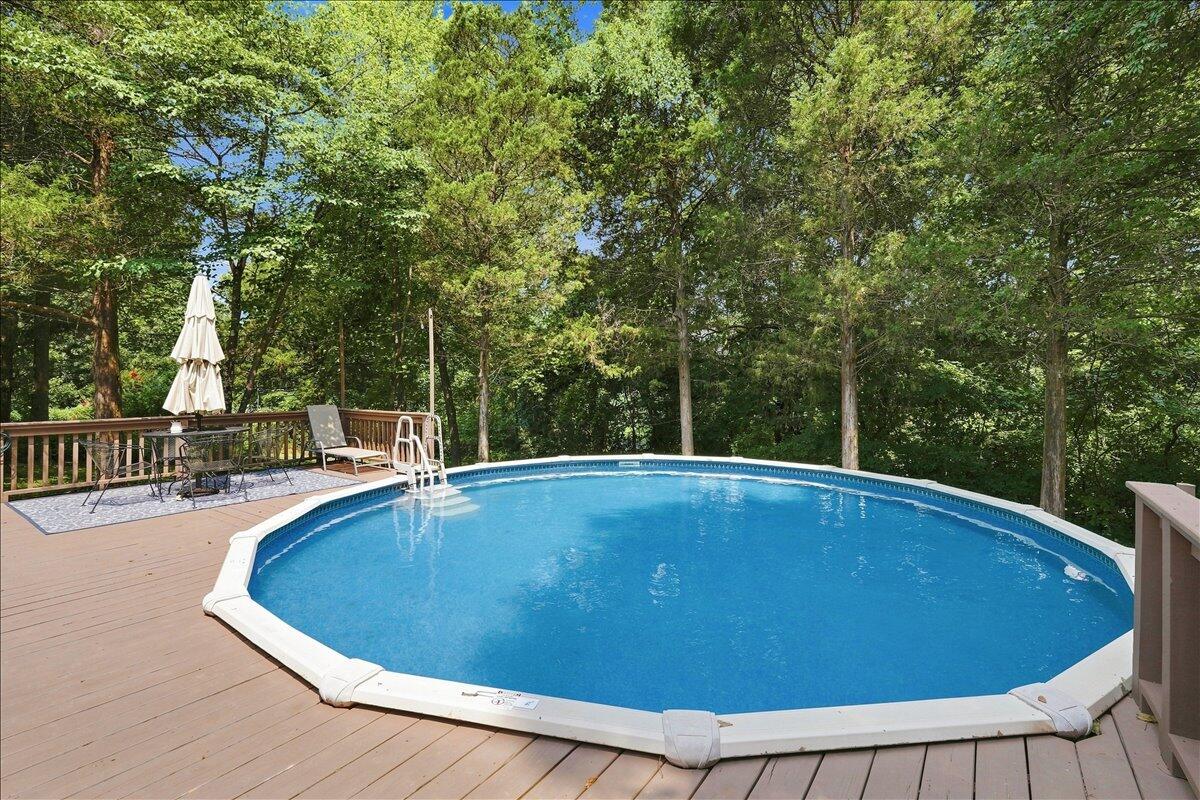 102 Wendy Drive Property Photo 10