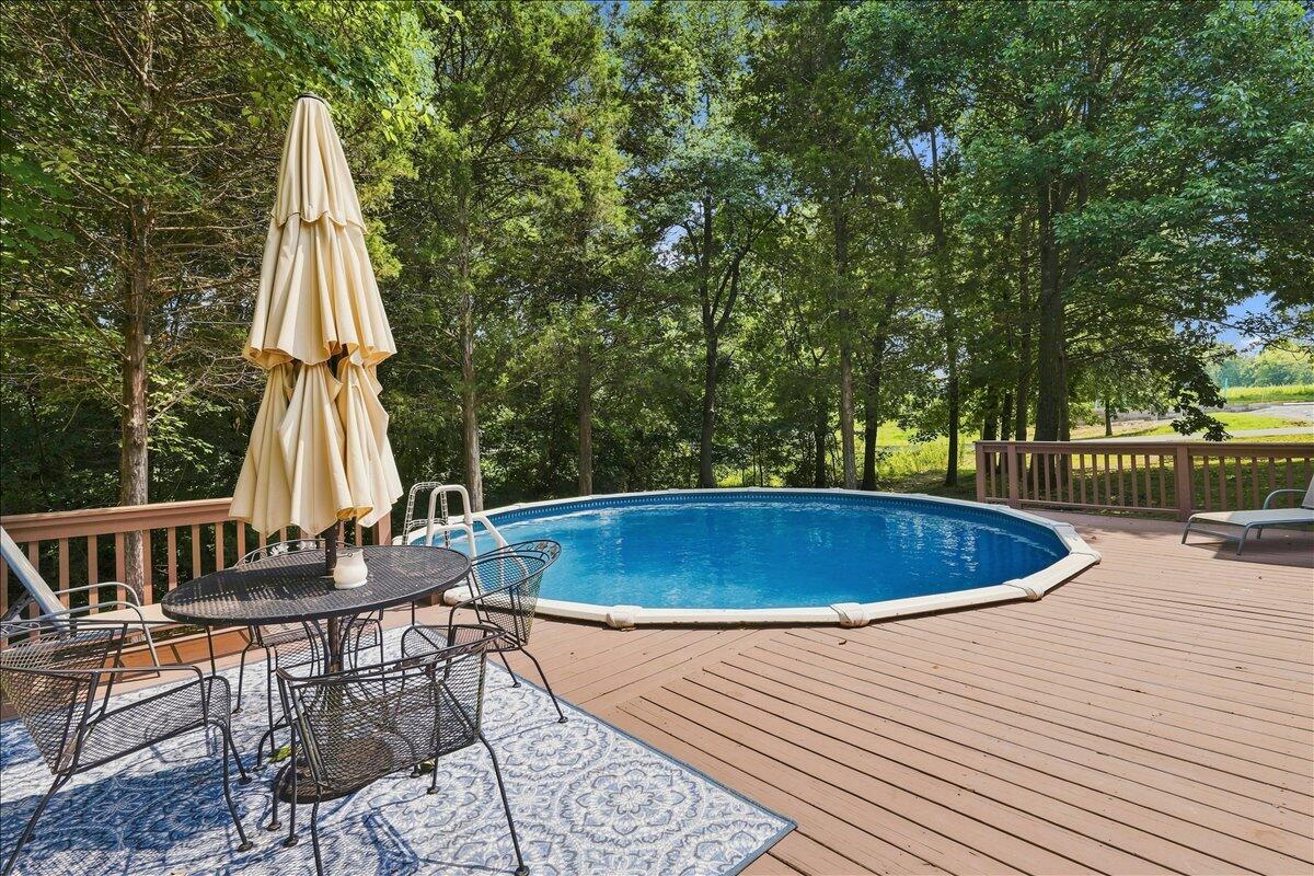 102 Wendy Drive Property Photo 11