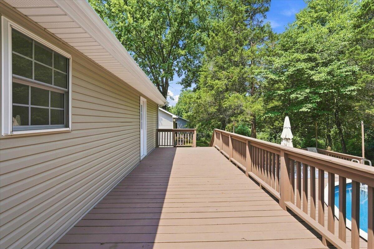 102 Wendy Drive Property Photo 14