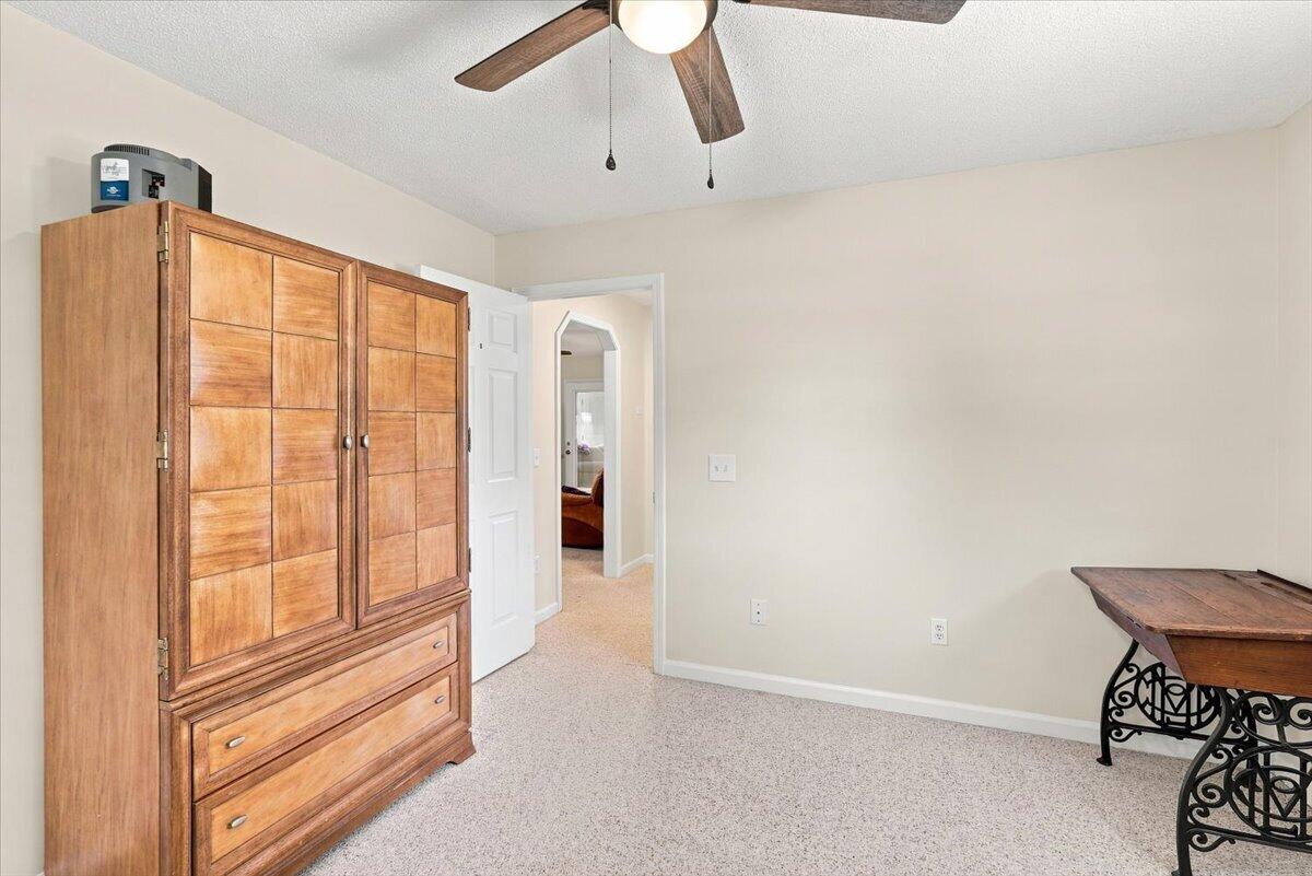 102 Wendy Drive Property Photo 30