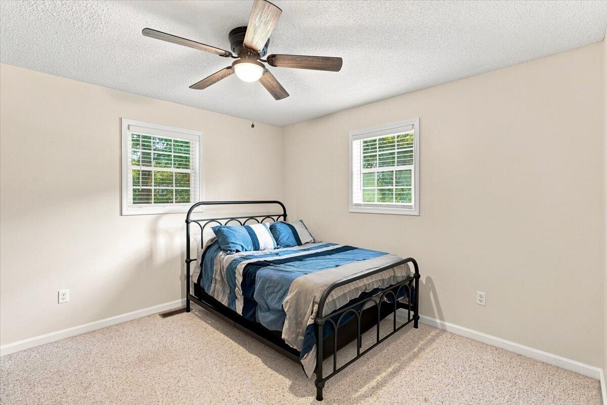 102 Wendy Drive Property Photo 32
