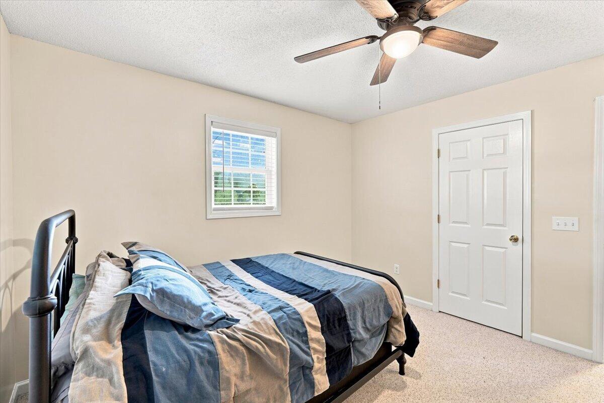 102 Wendy Drive Property Photo 33