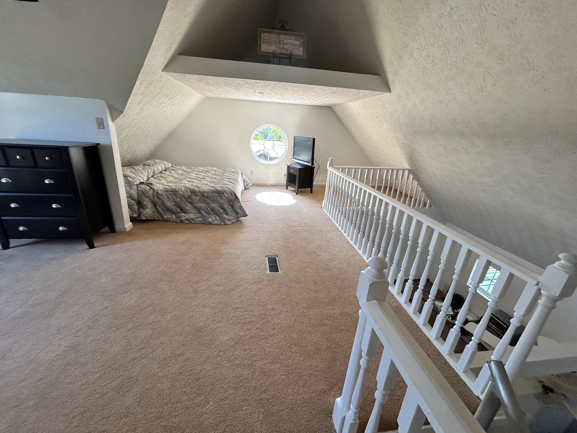 51 Beauchamp Boulevard Property Photo 18