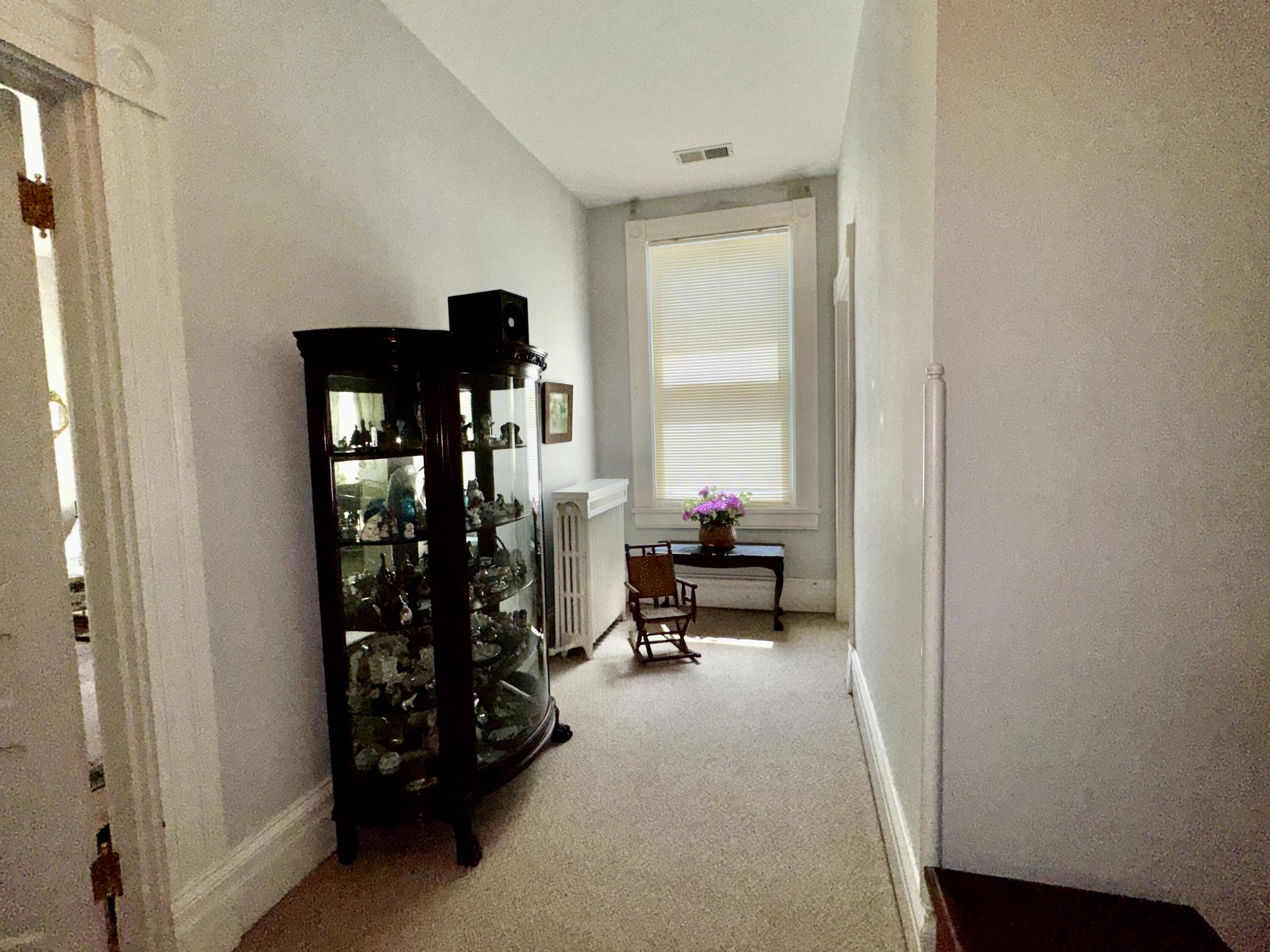 453 W Broadway Street Property Photo 34