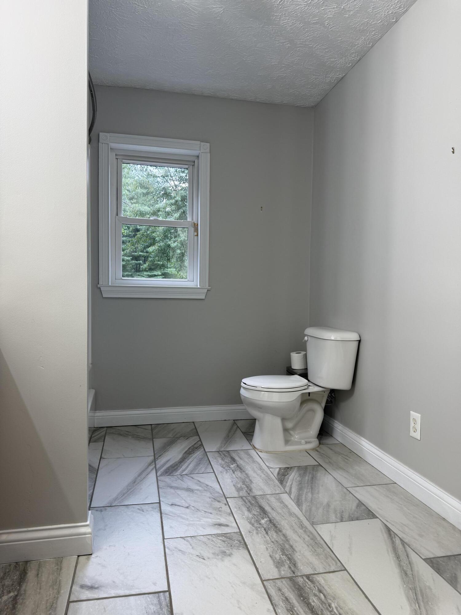 1090 Rockfork Road Property Photo 3