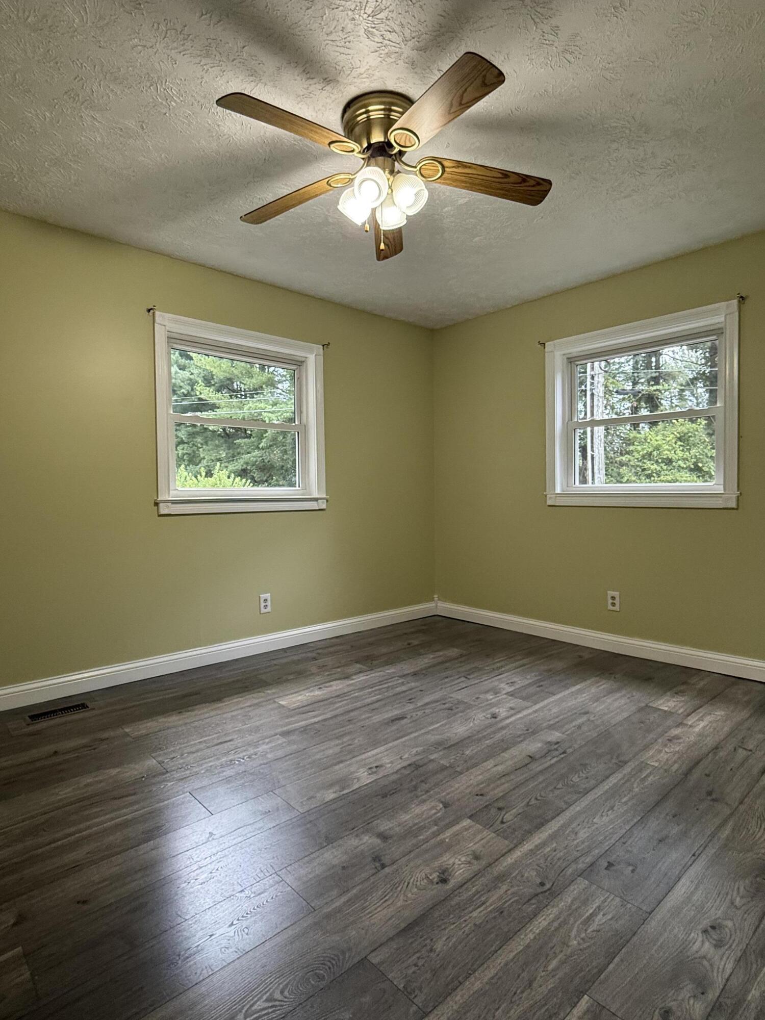 1090 Rockfork Road Property Photo 9