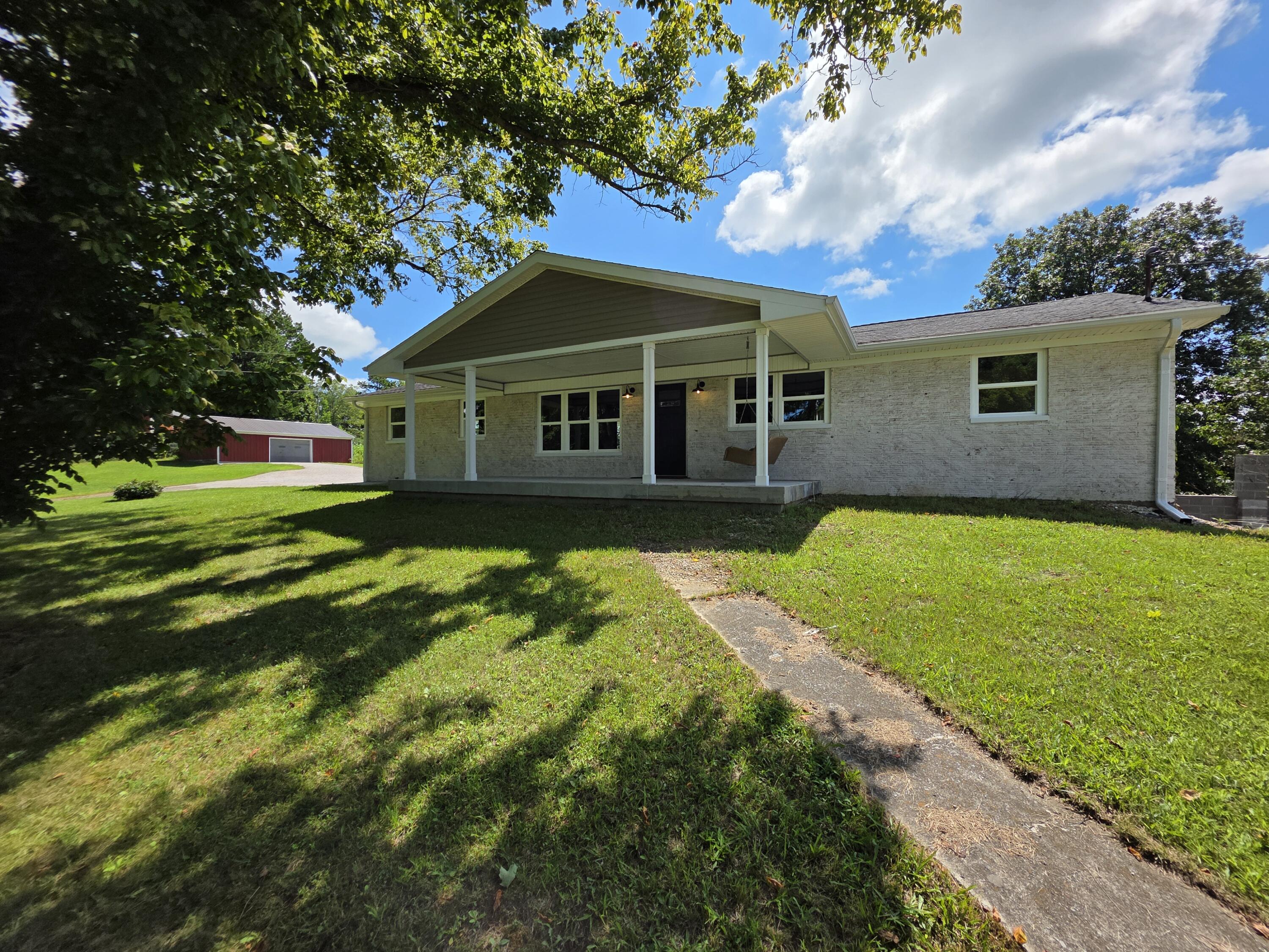 8445 Ky-196 Property Photo 1