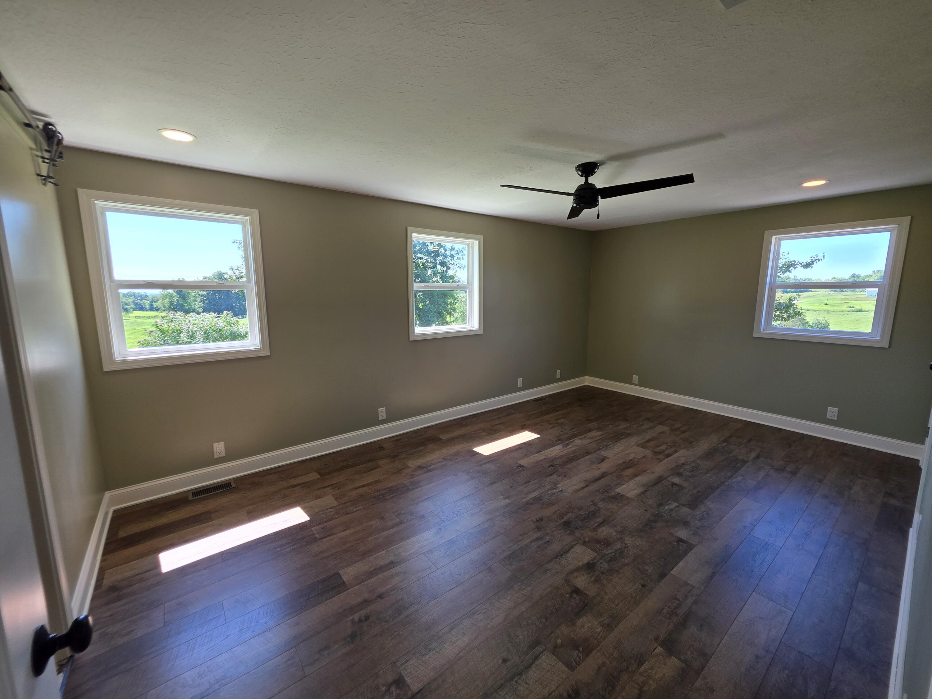 8445 Ky-196 Property Photo 24