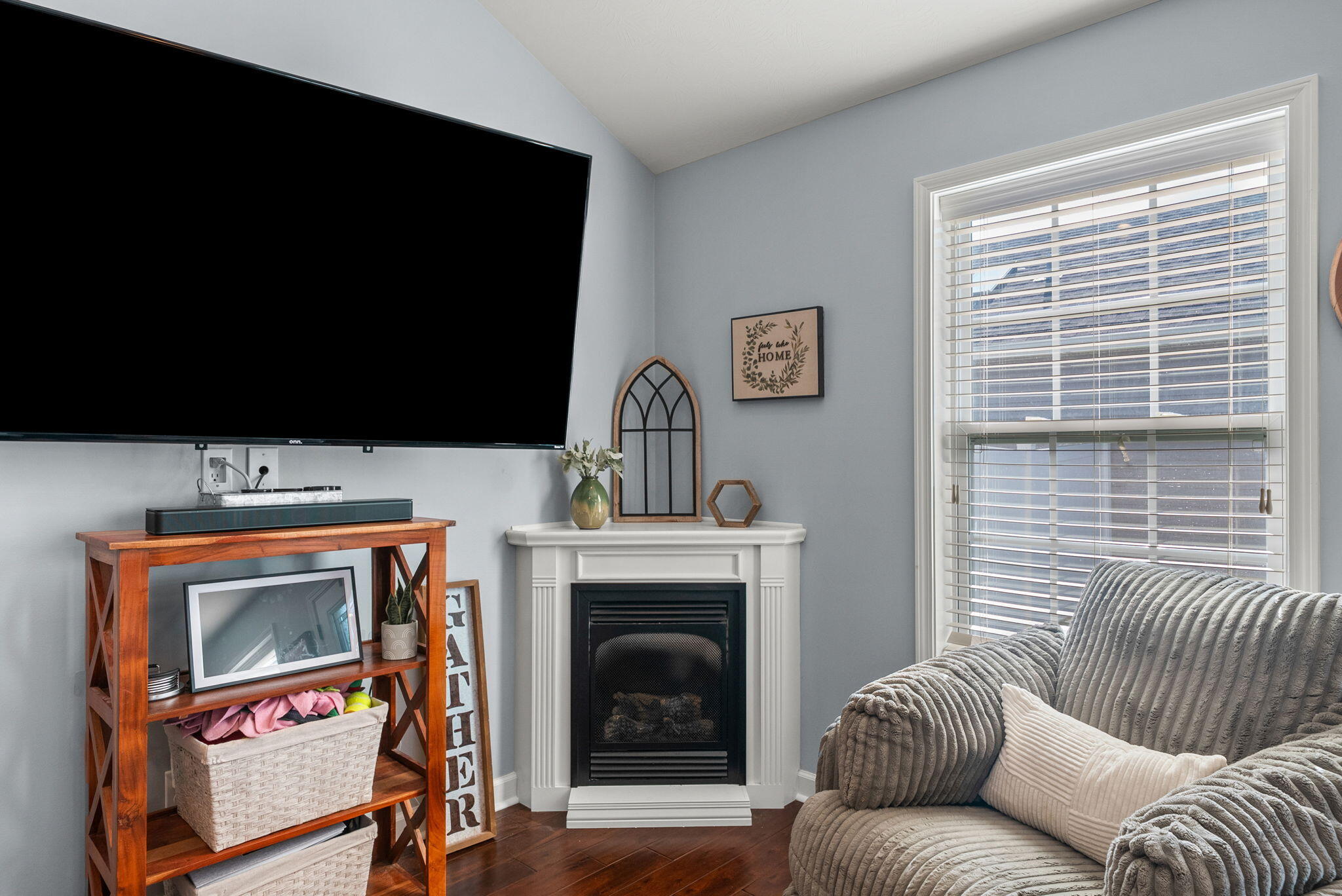 335 N Abbey Way Property Photo 7