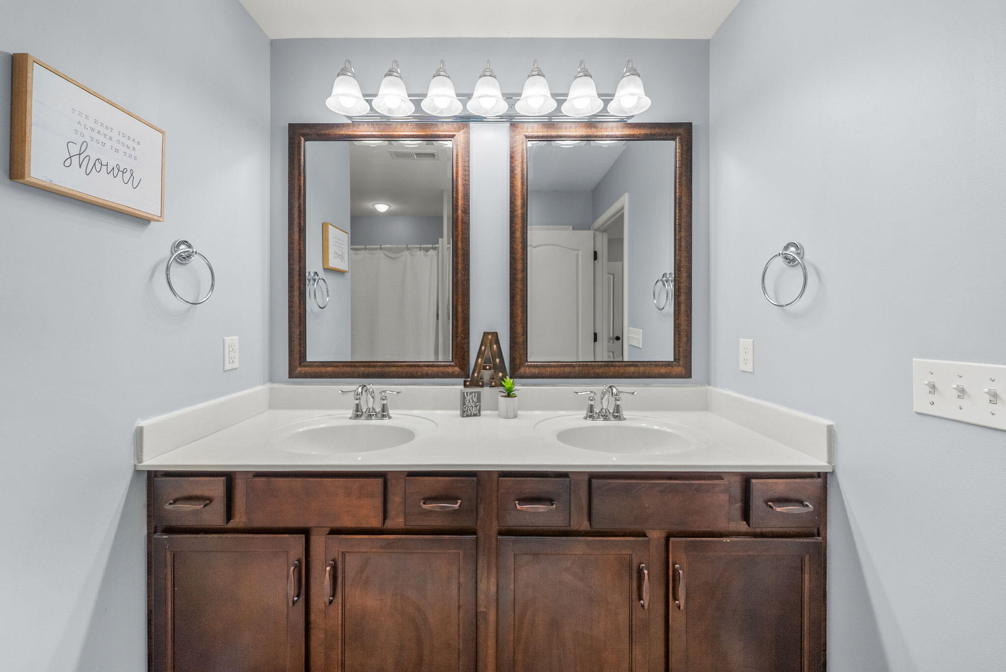 335 N Abbey Way Property Photo 15