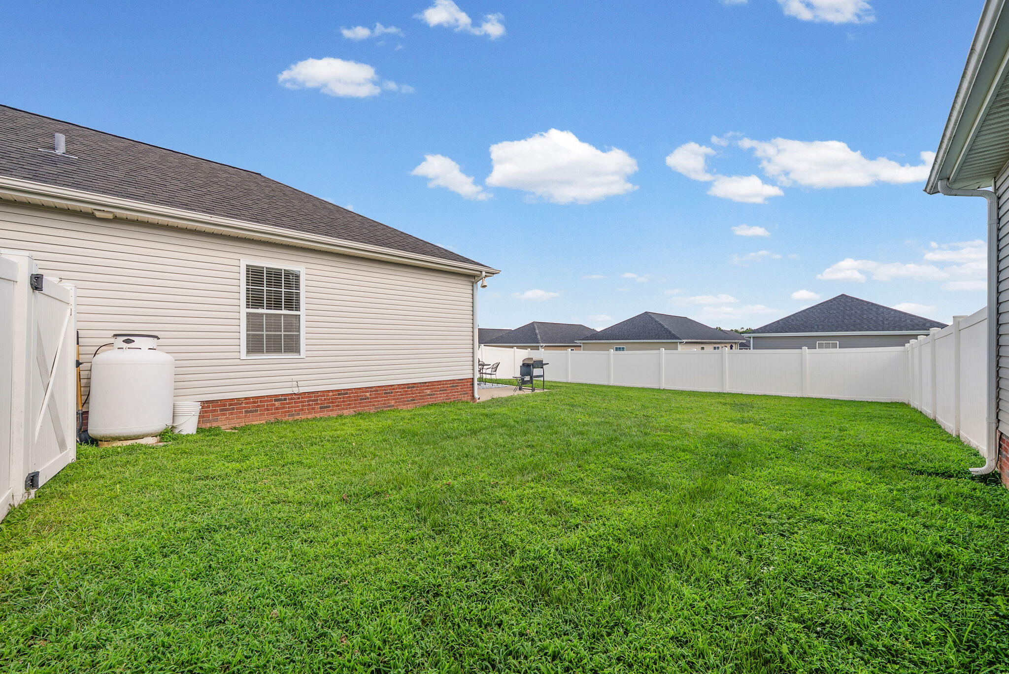 335 N Abbey Way Property Photo 26