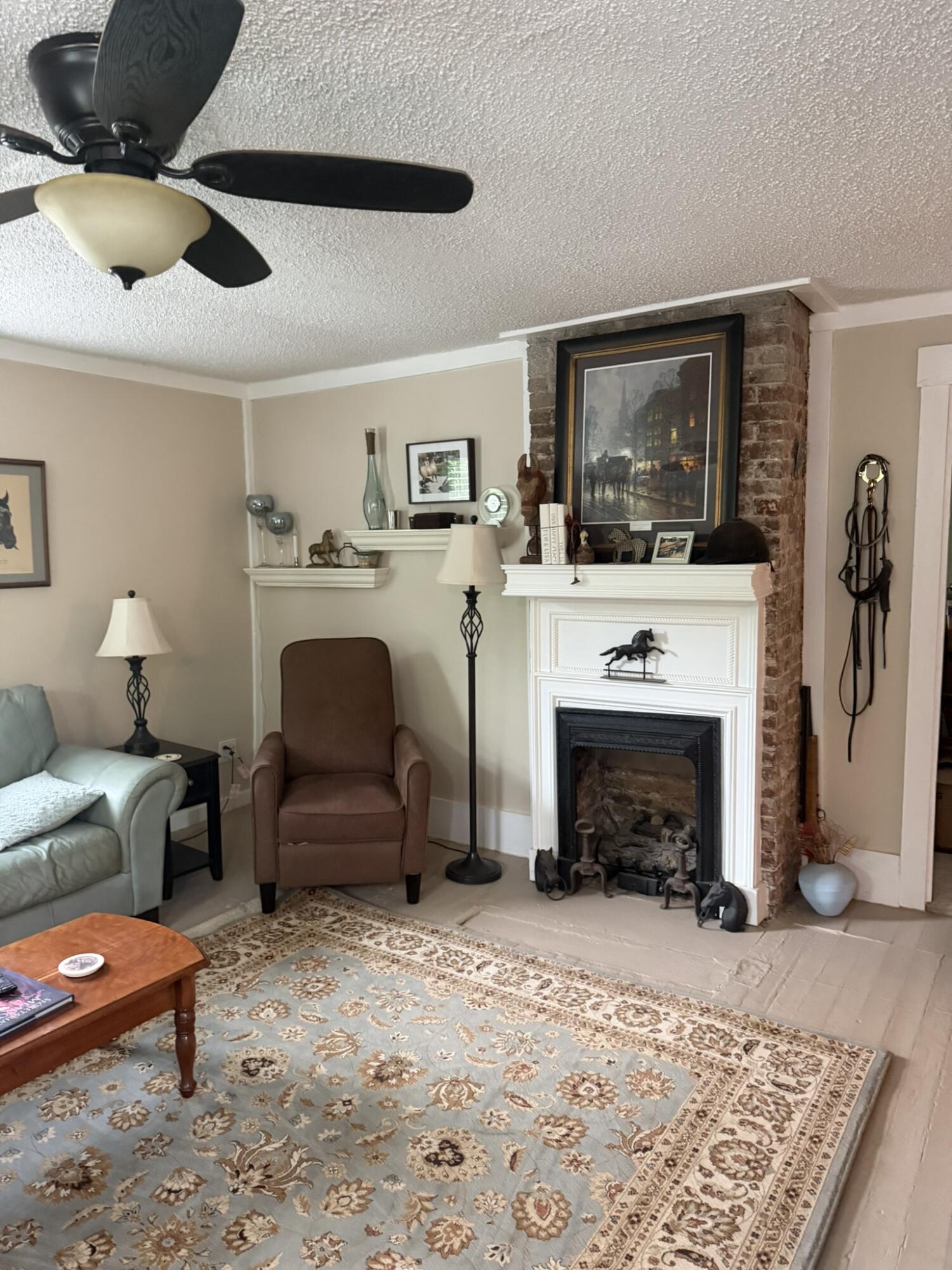 4933 Bloomfield Road Property Photo 5