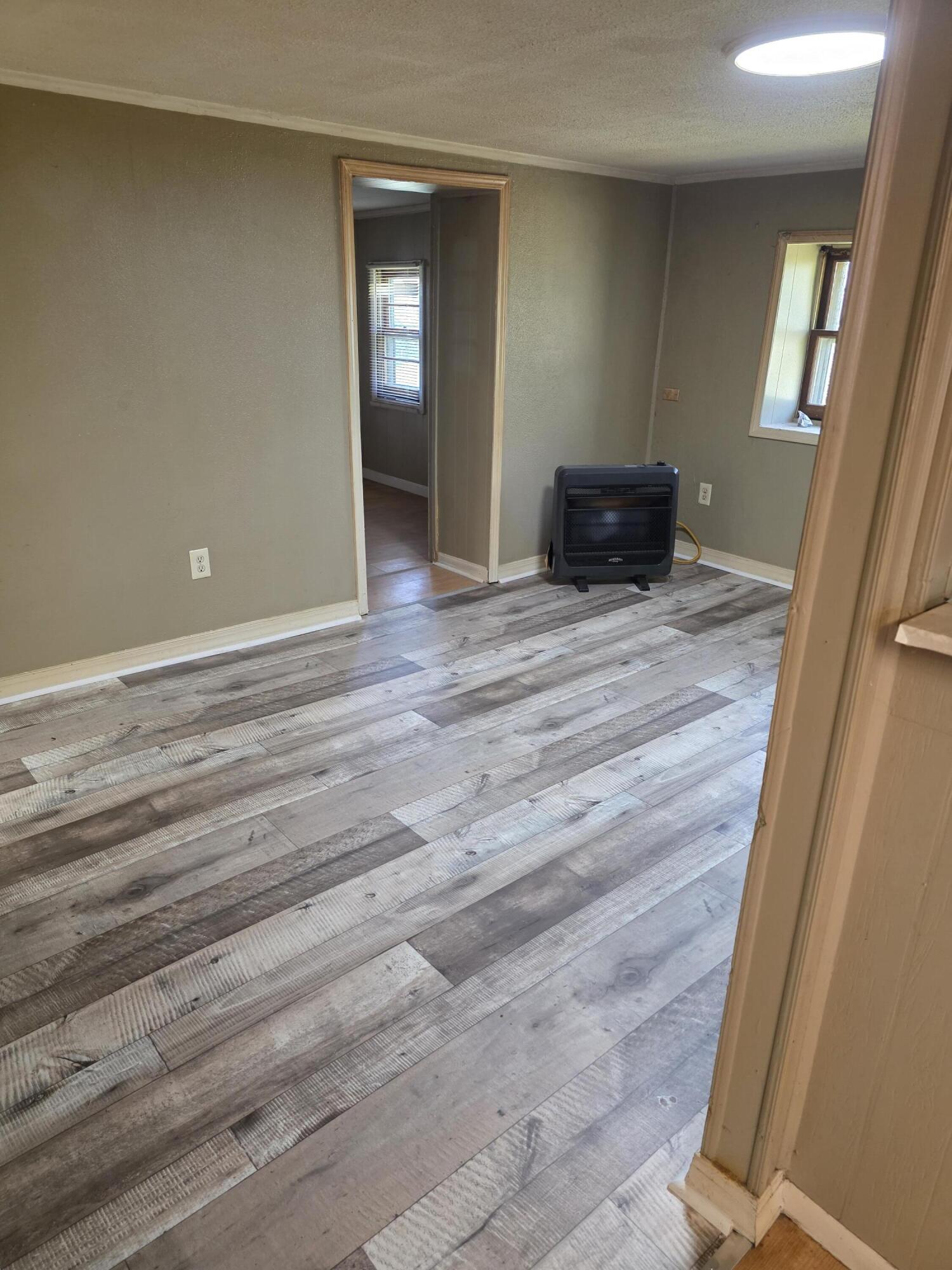 7364 Keavy Road Property Photo 10