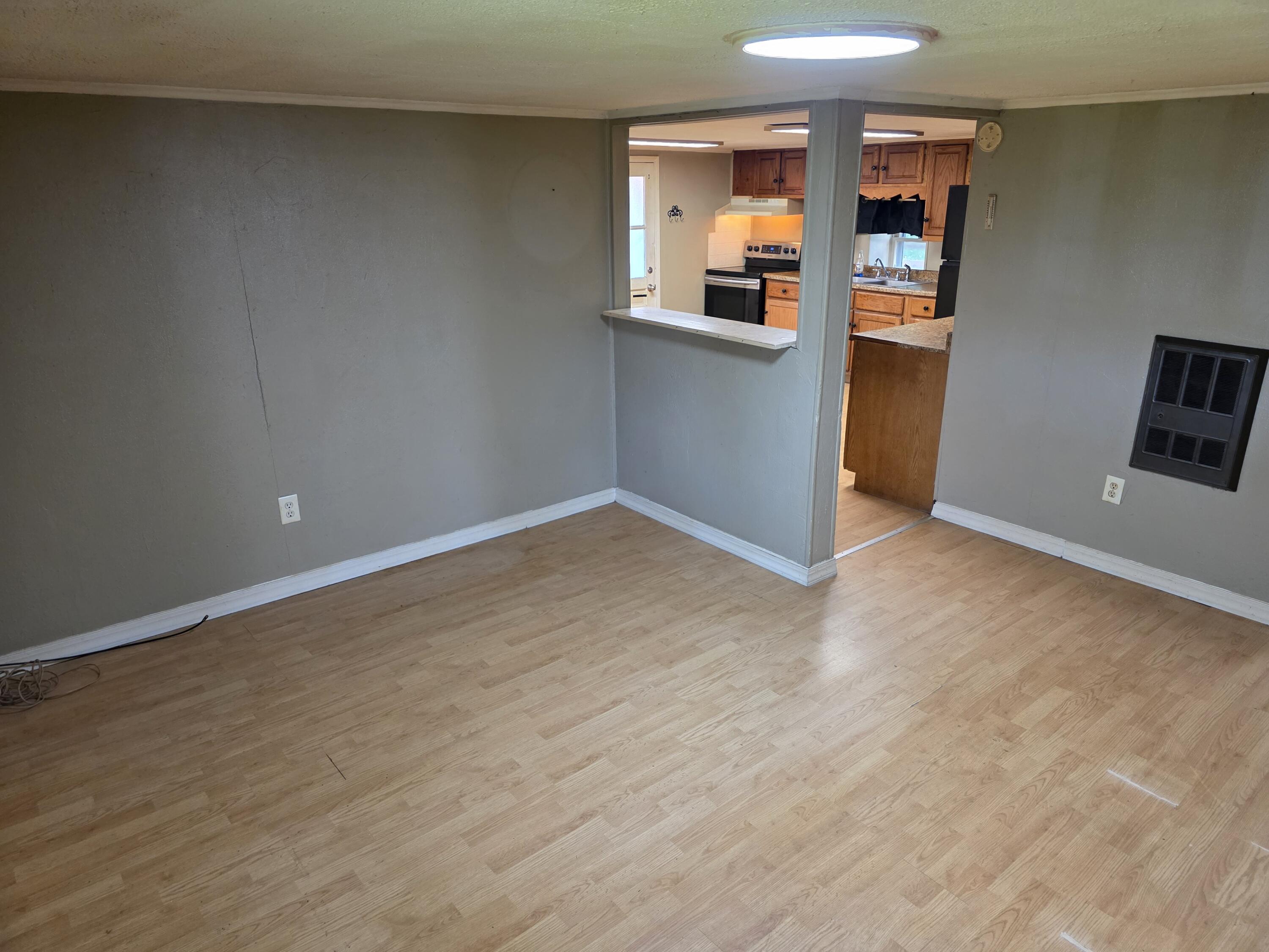 7364 Keavy Road Property Photo 11