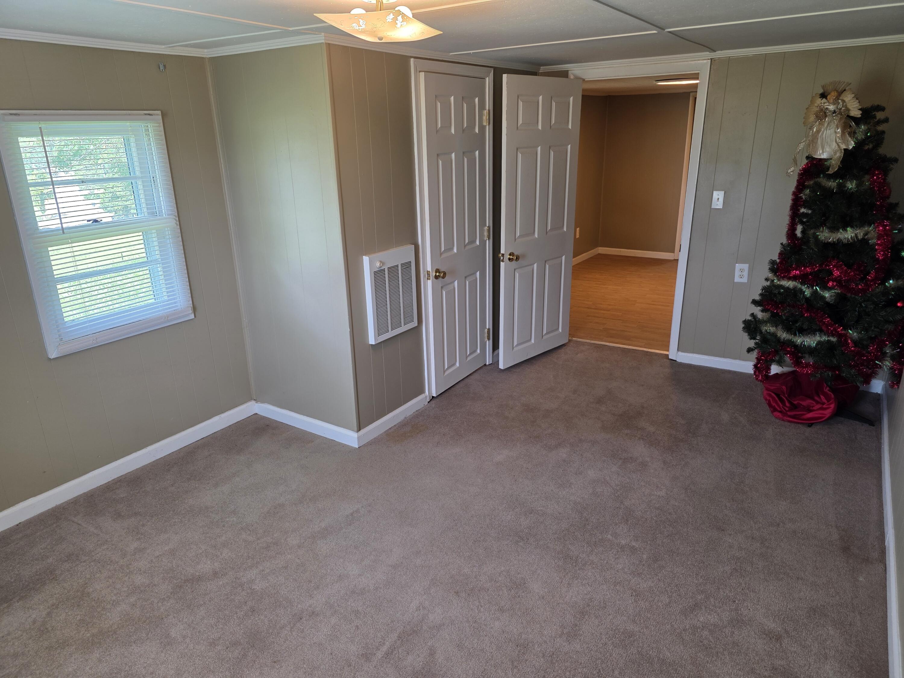 7364 Keavy Road Property Photo 16