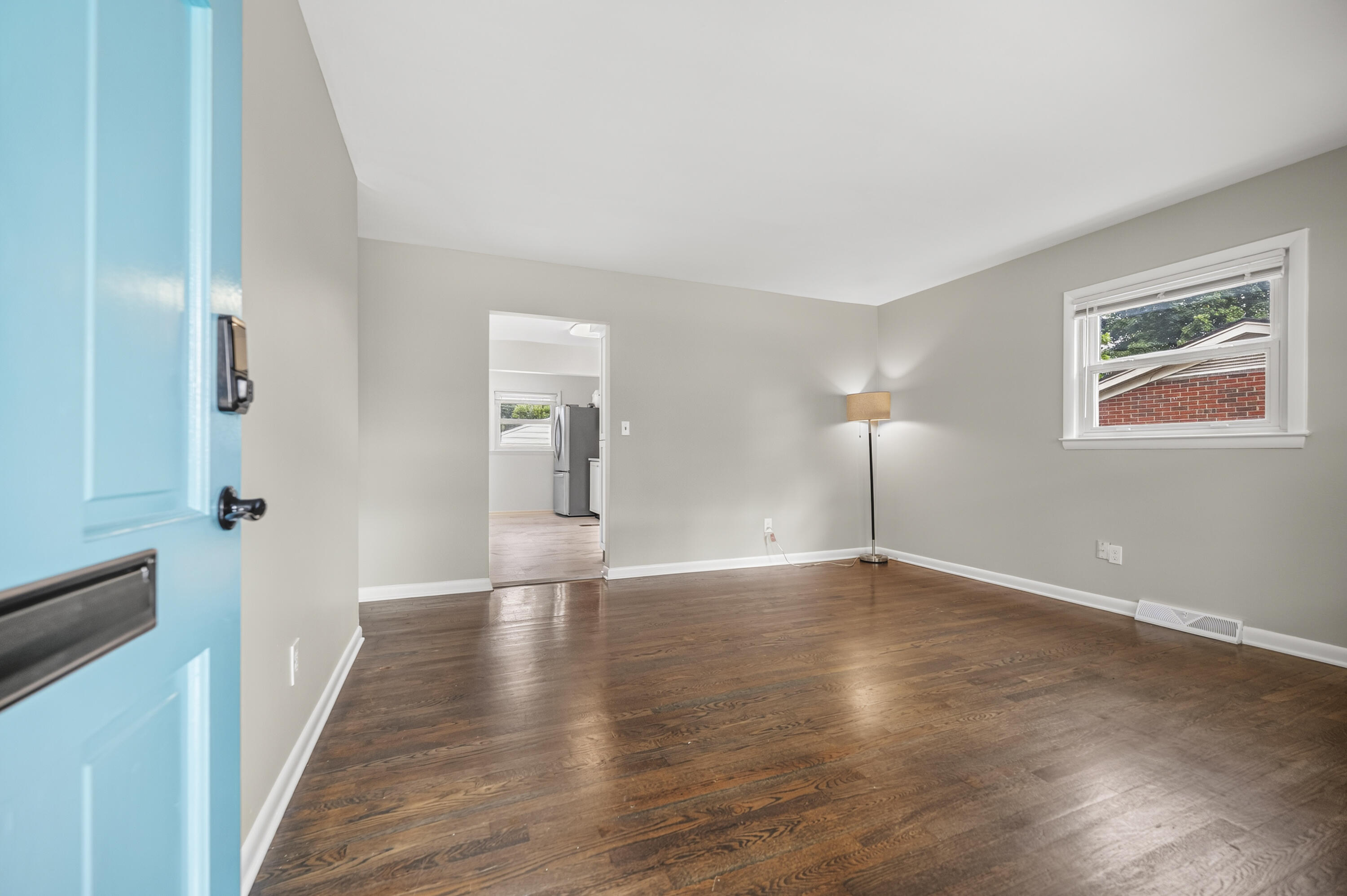 3531 Brookview Drive Property Photo 4