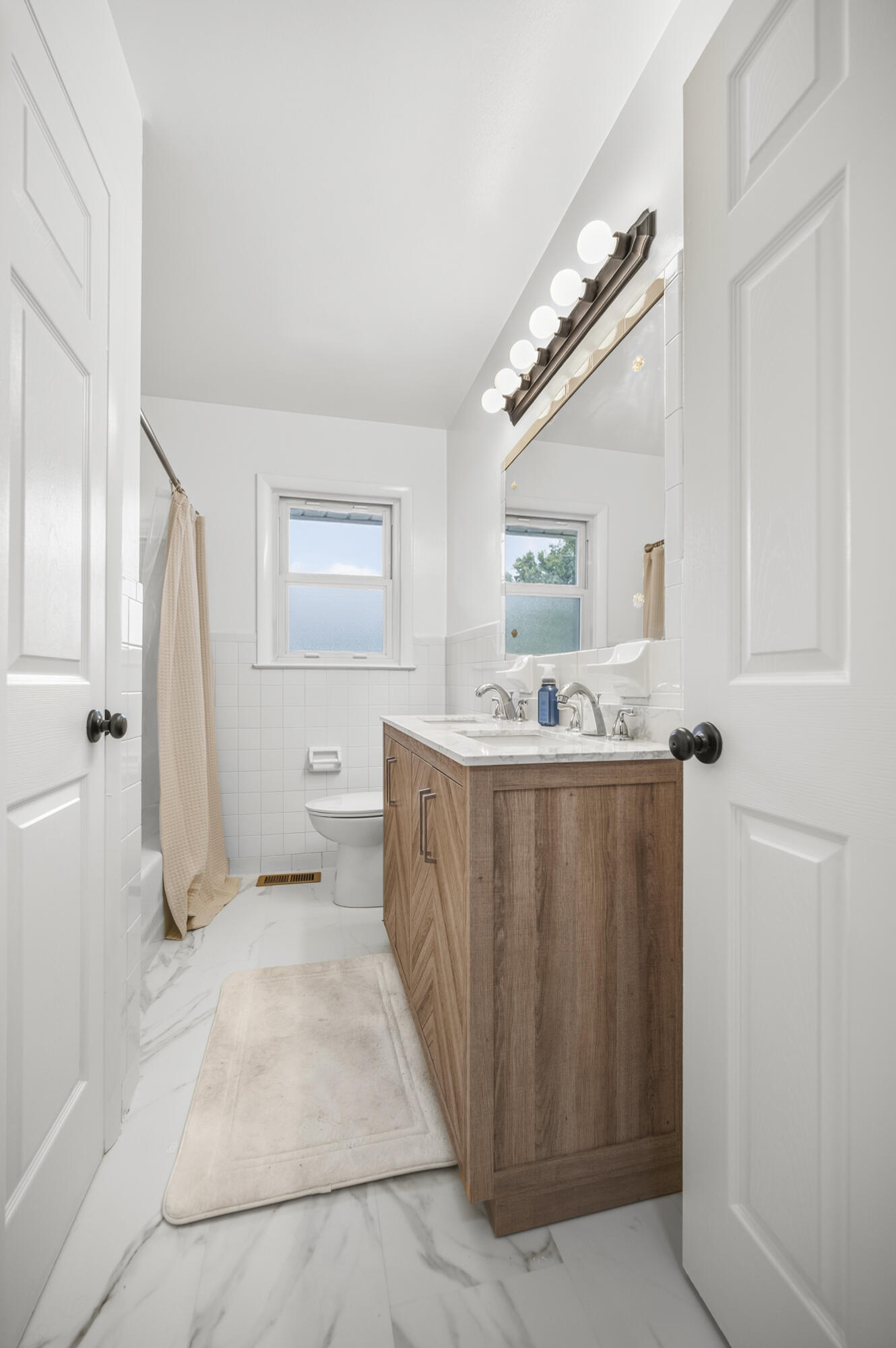 3531 Brookview Drive Property Photo 19