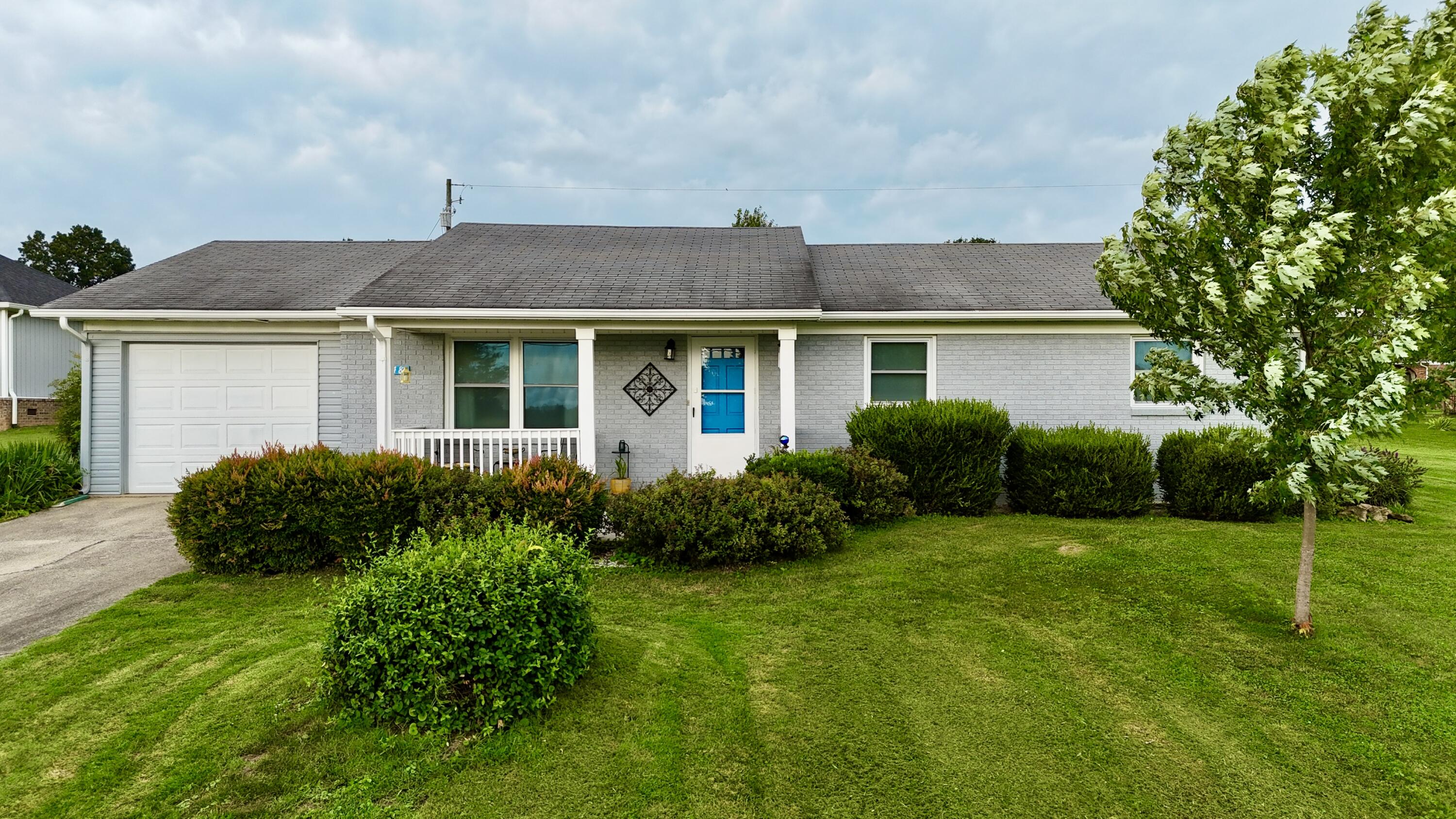 148 Leaf Lane Property Photo 1