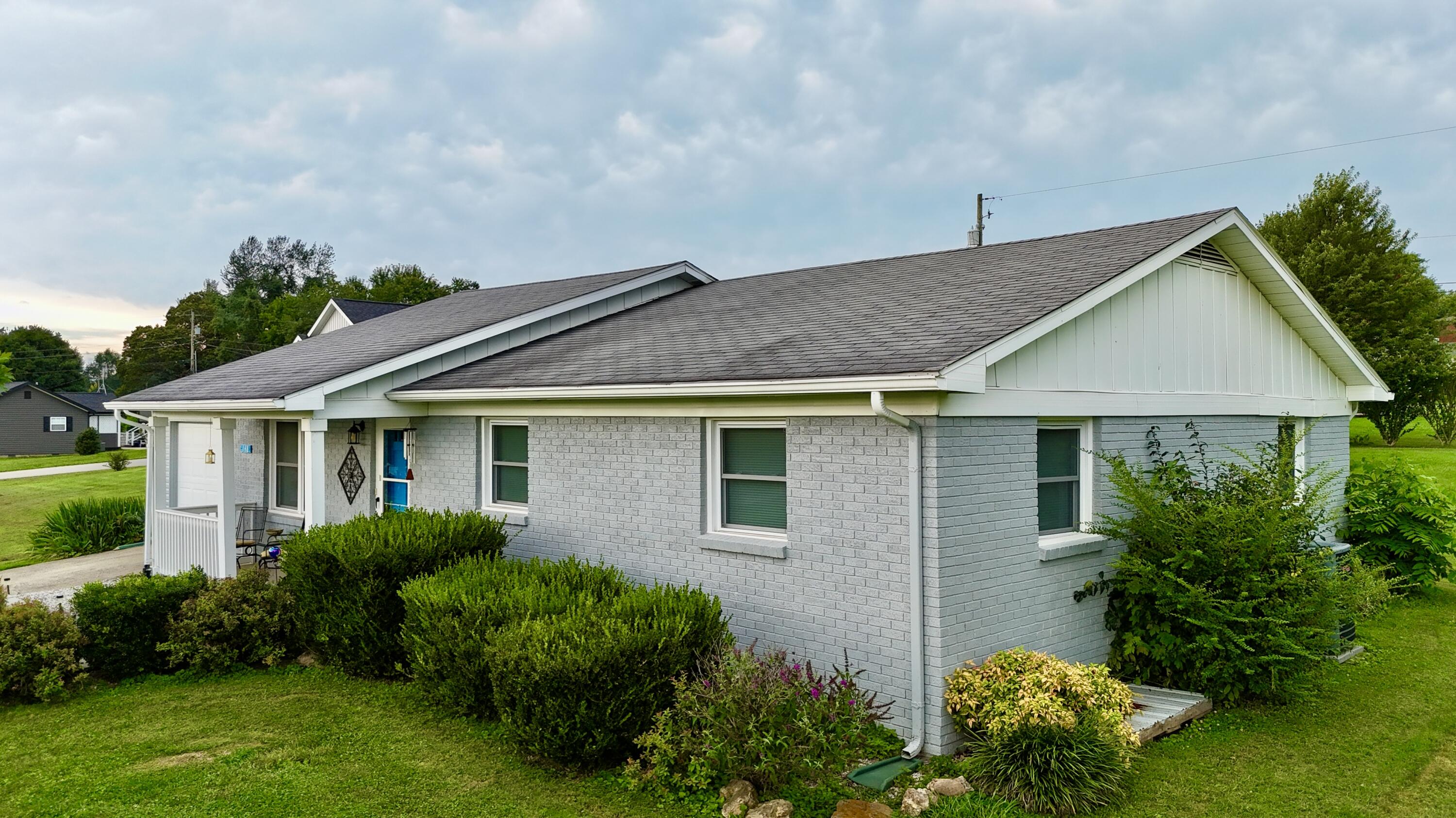 148 Leaf Lane Property Photo 4