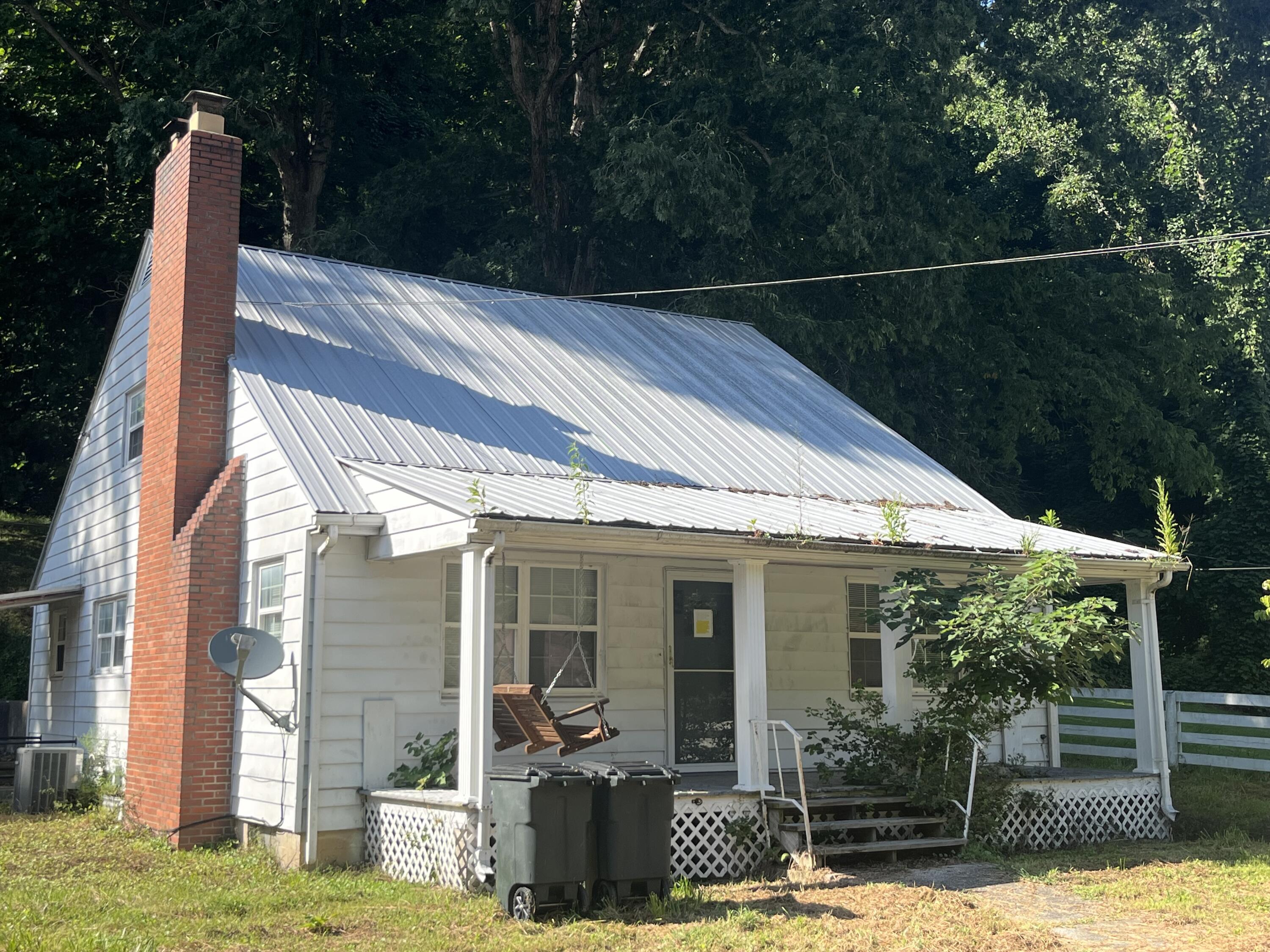 2977 Beech Creek Road Property Photo 13