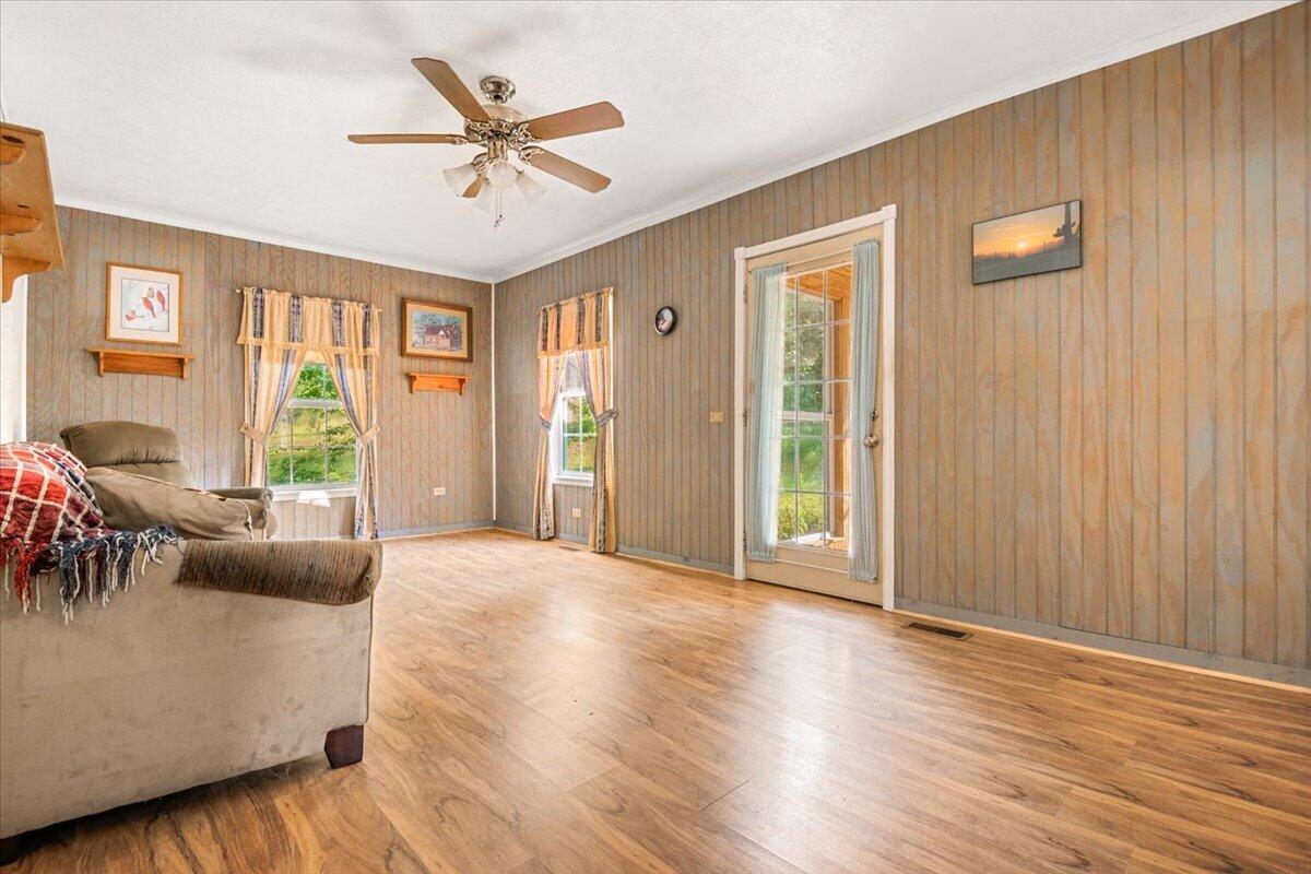520 Singing Hills Road Property Photo 31