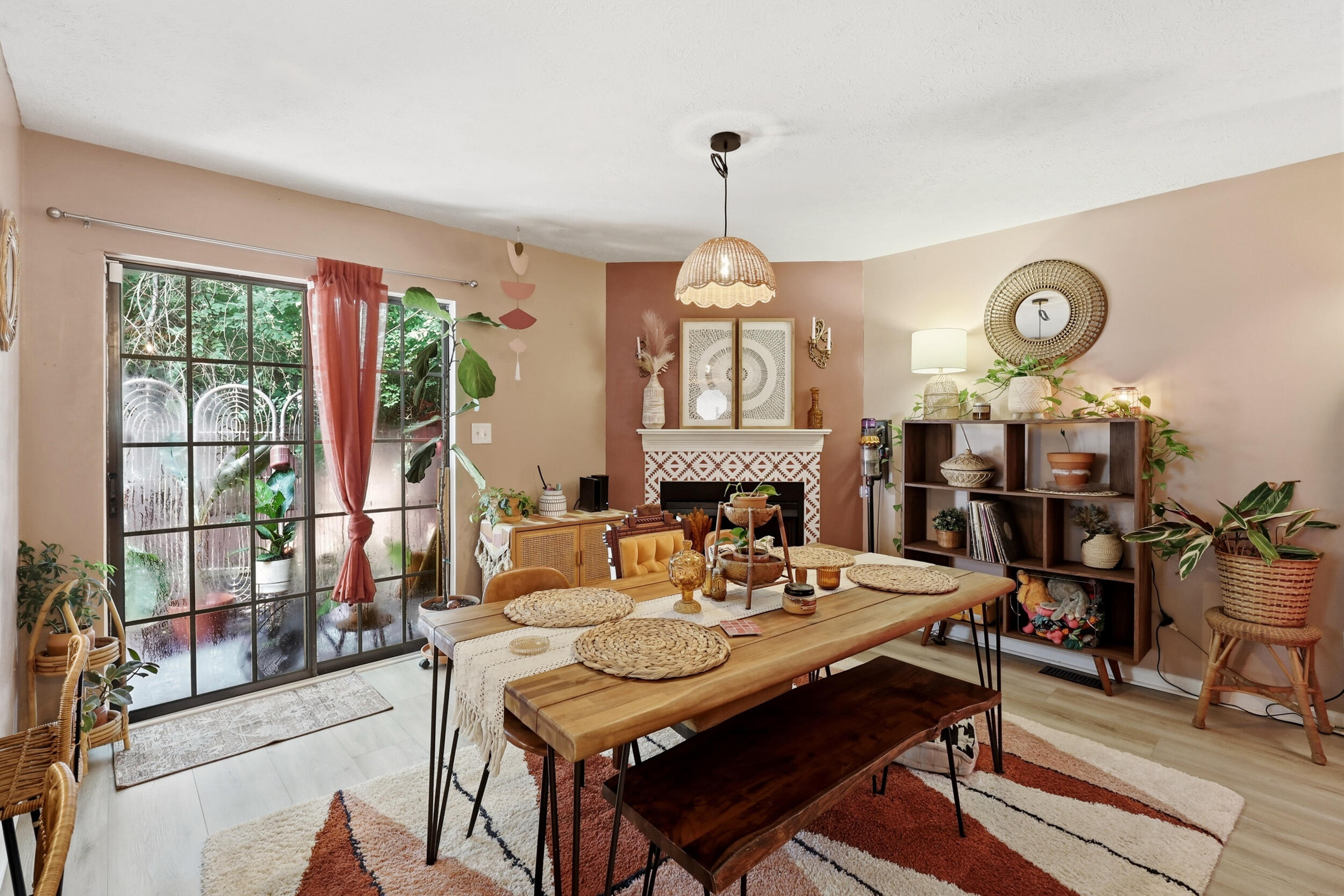 1438 Vintage Circle Property Photo 9