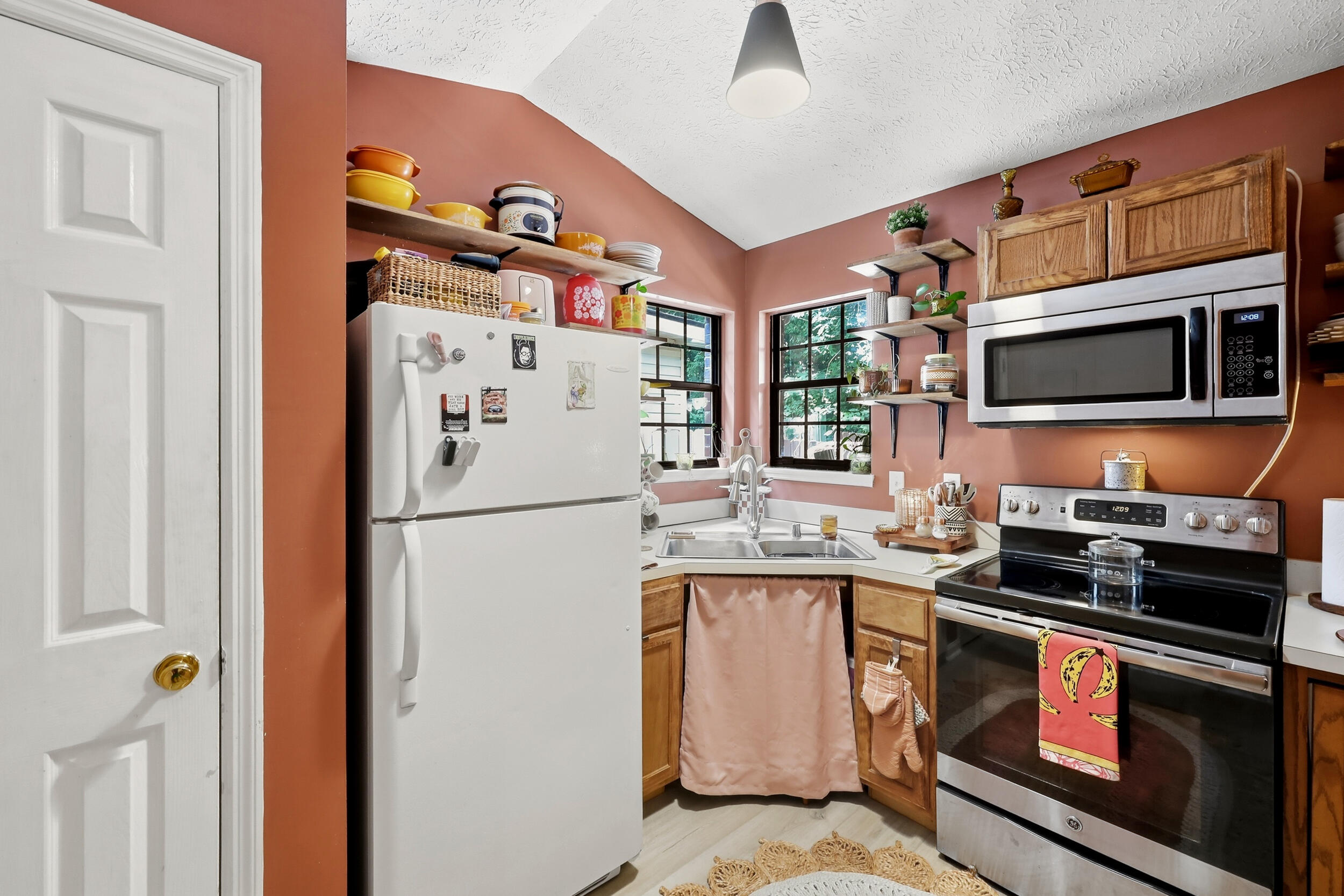 1438 Vintage Circle Property Photo 13