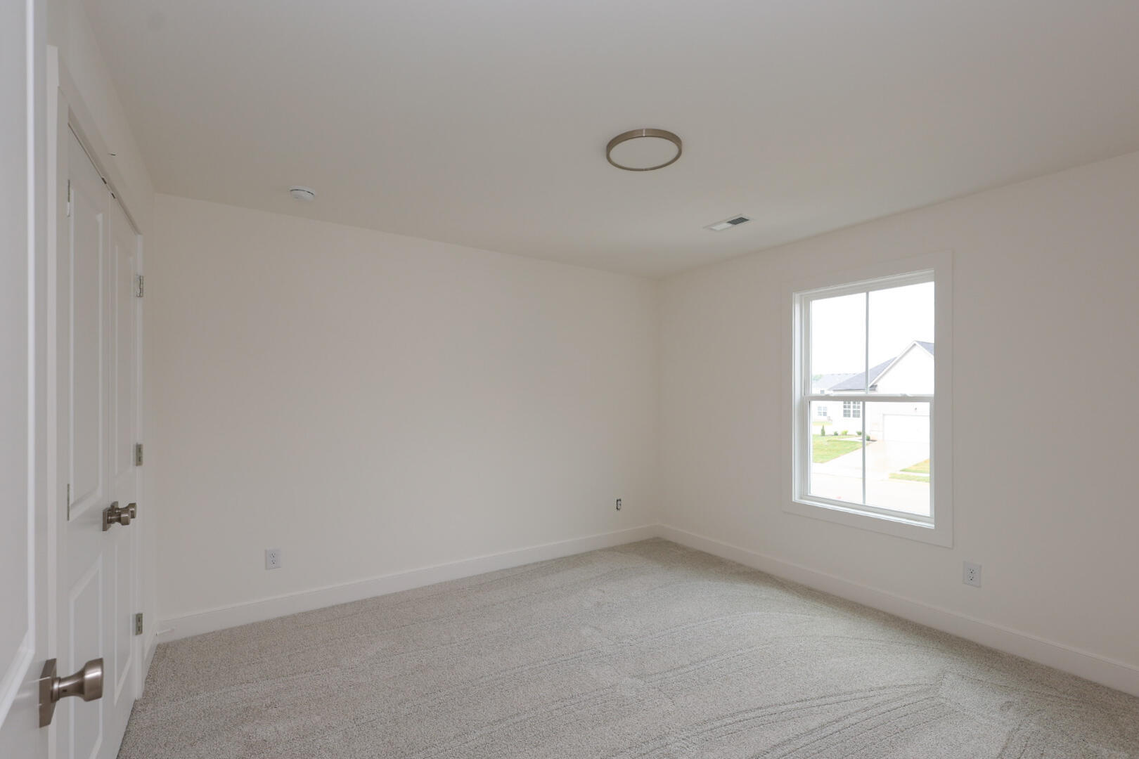 208 Skaggs Boulevard Property Photo 24