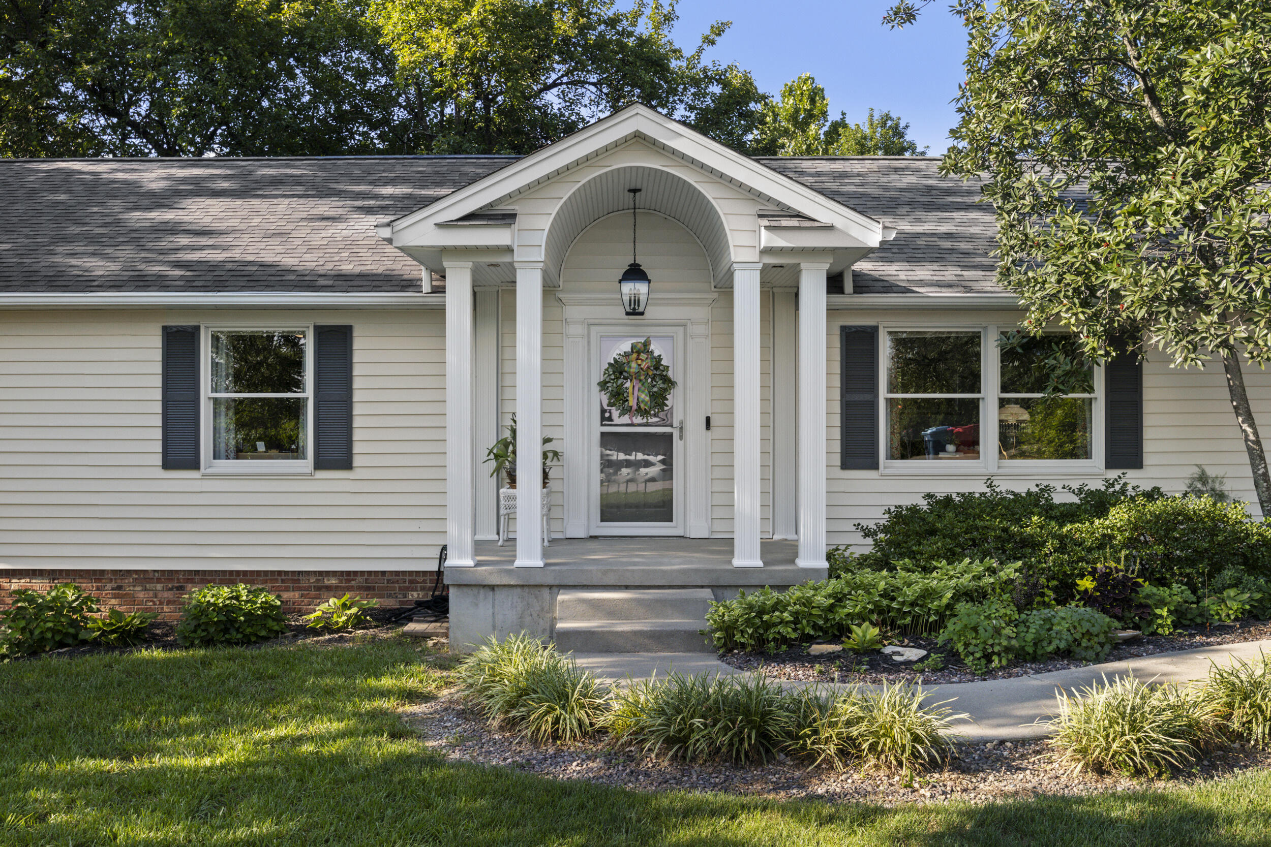 1005 Pin Oak Drive Property Photo 12