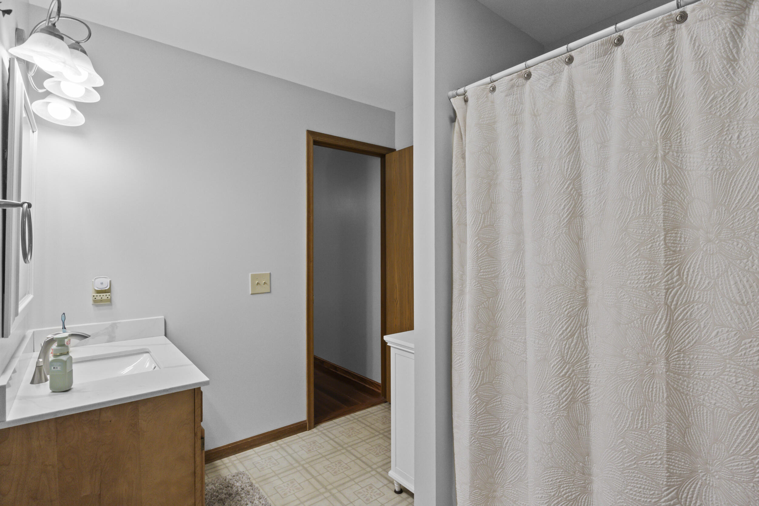 1005 Pin Oak Drive Property Photo 34
