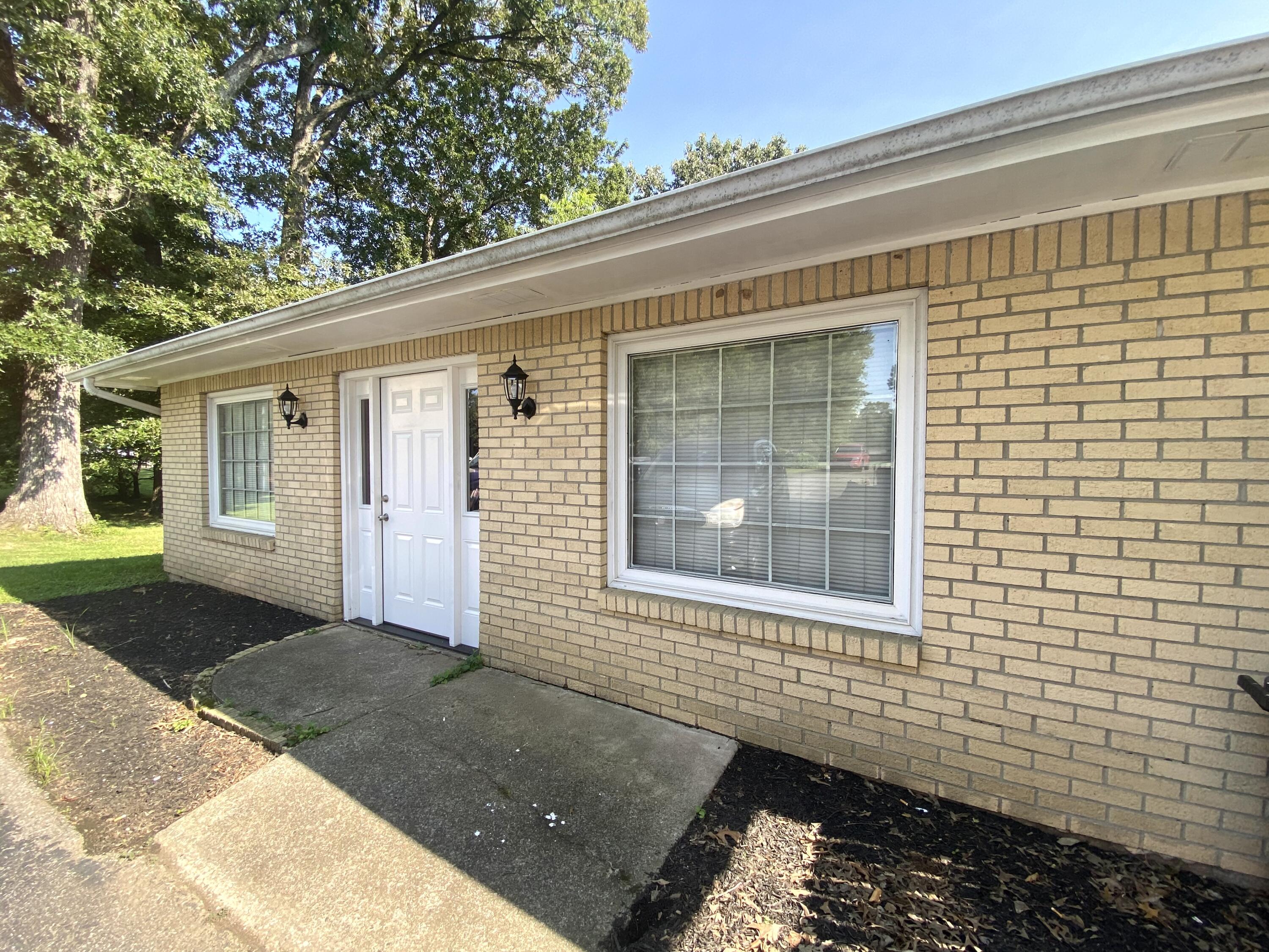 145 Hillmont Drive Property Photo 7
