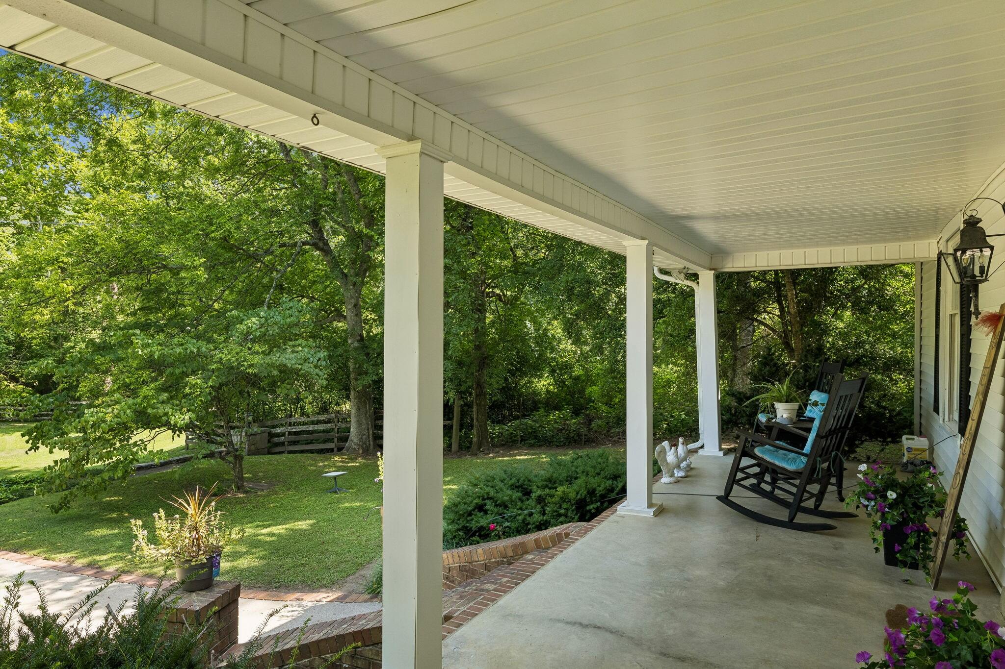 2873 Spring Place Road Property Photo 9
