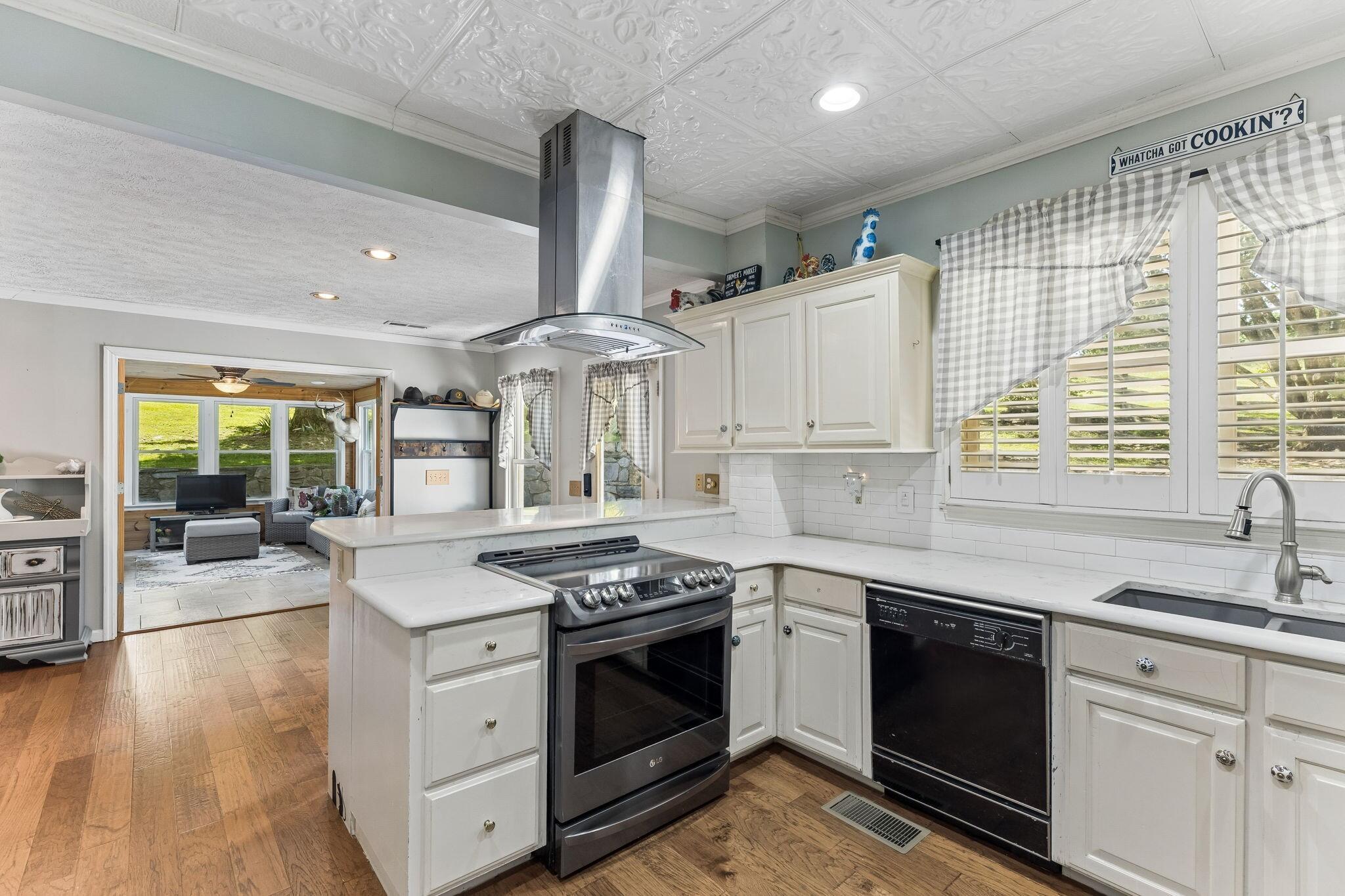 2873 Spring Place Road Property Photo 10