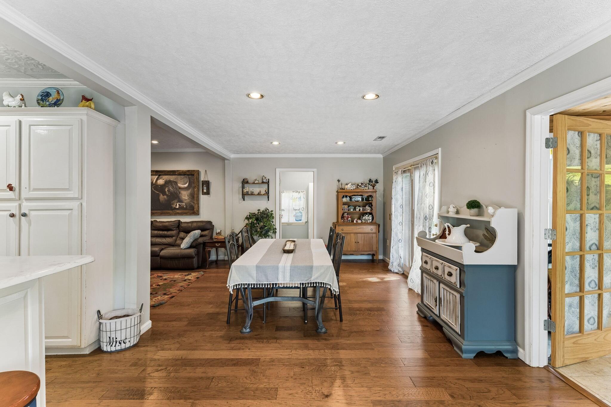 2873 Spring Place Road Property Photo 14