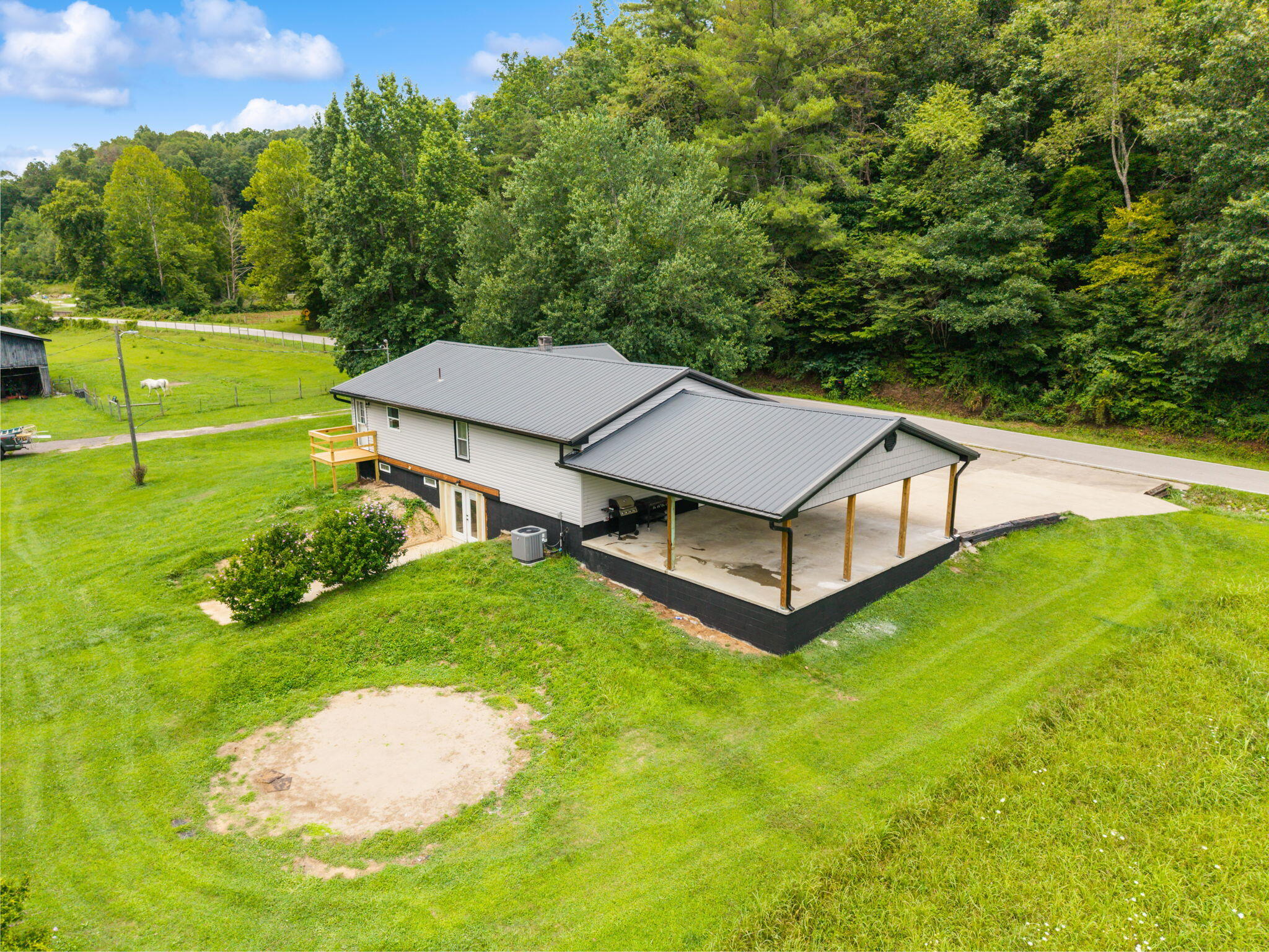 19558 Kentucky 784 Property Photo 10