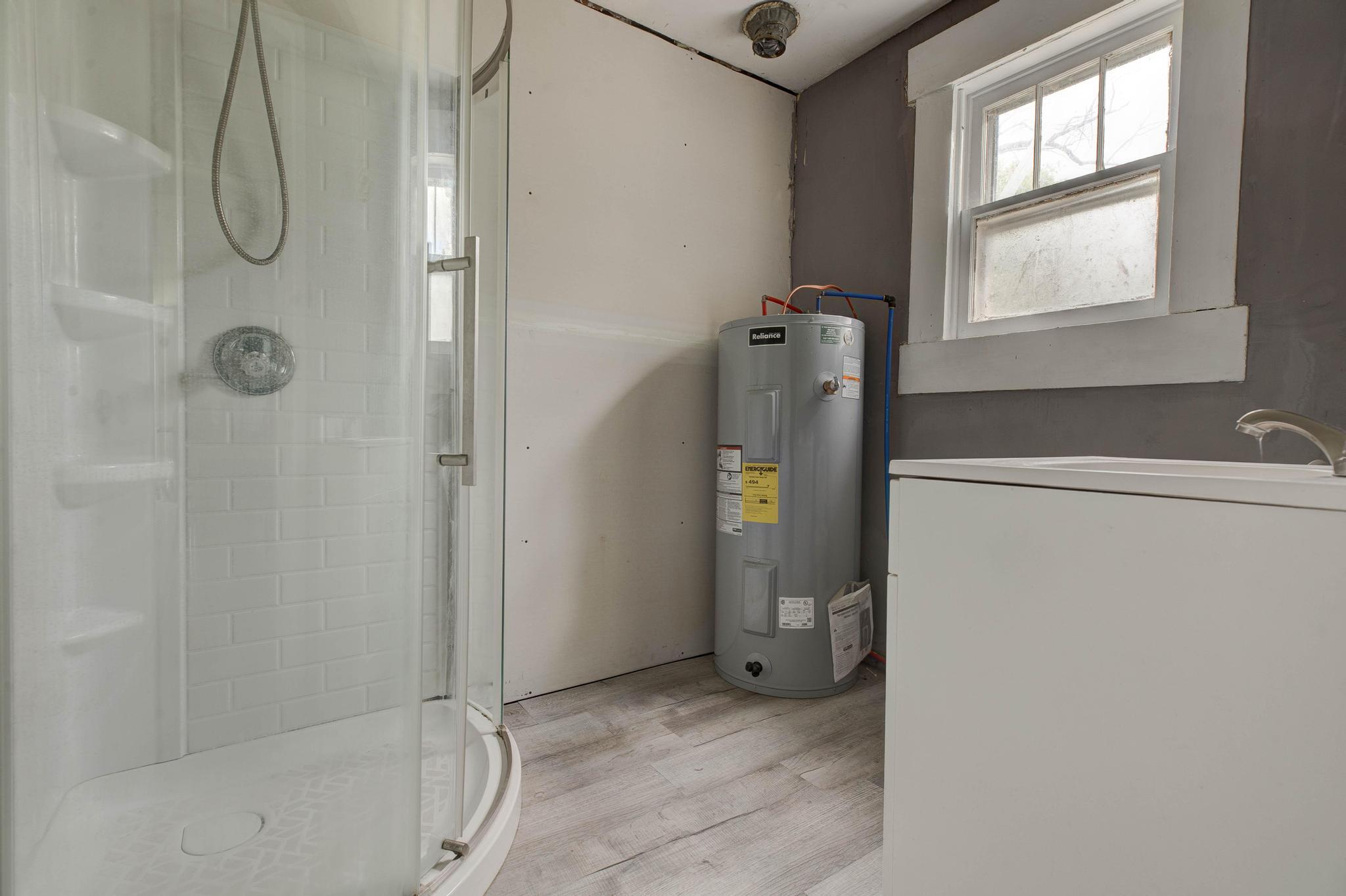 534 E Locust Street Property Photo 14