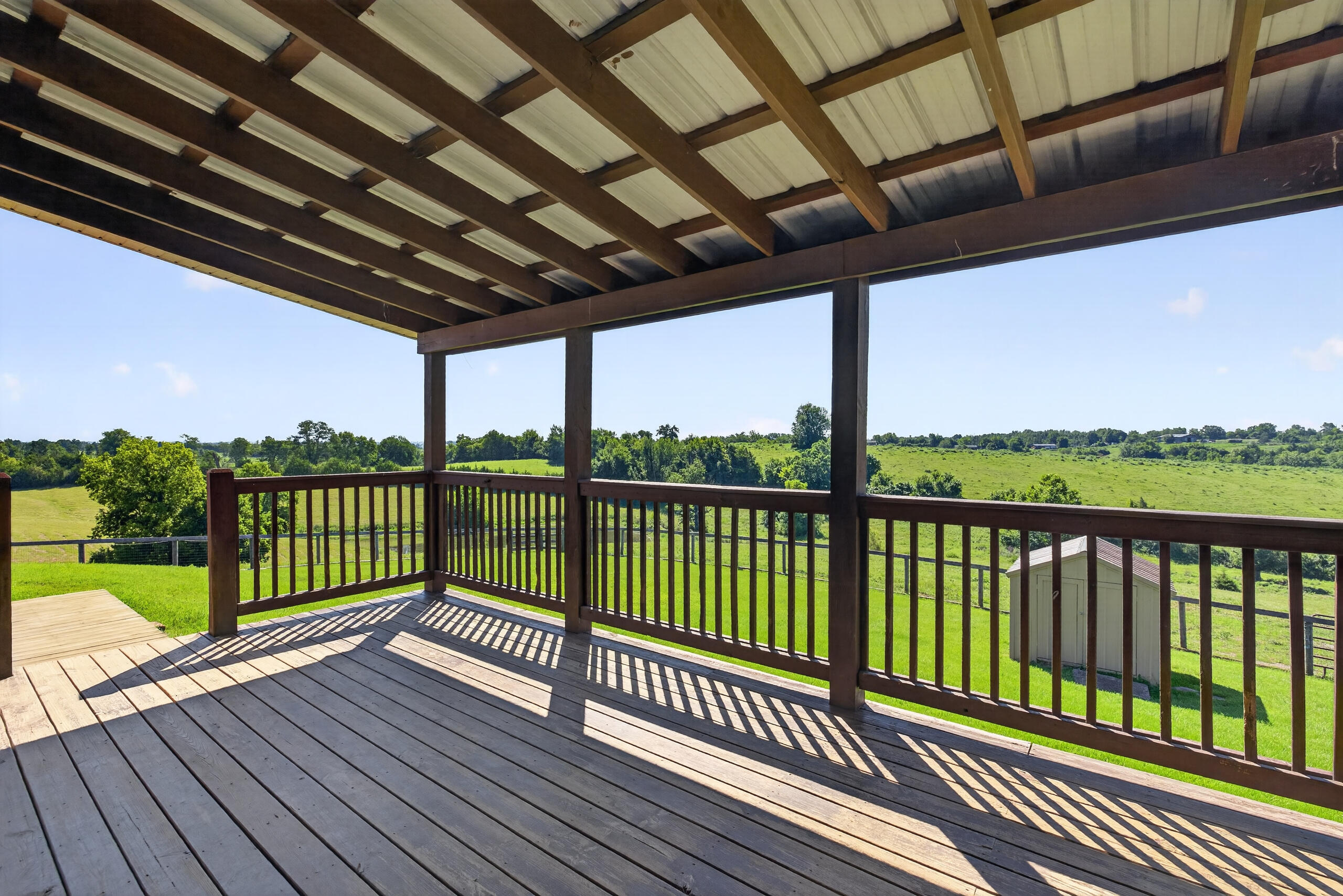 200 Long Lane Property Photo 8