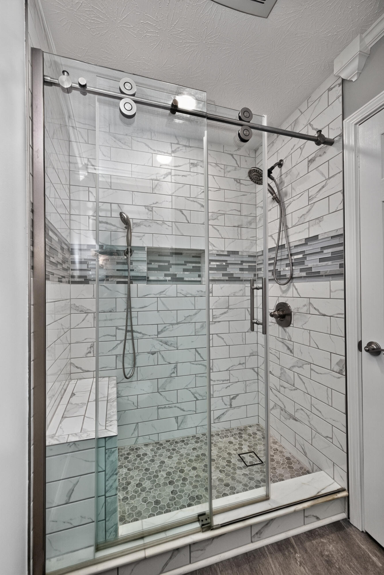 200 Long Lane Property Photo 12